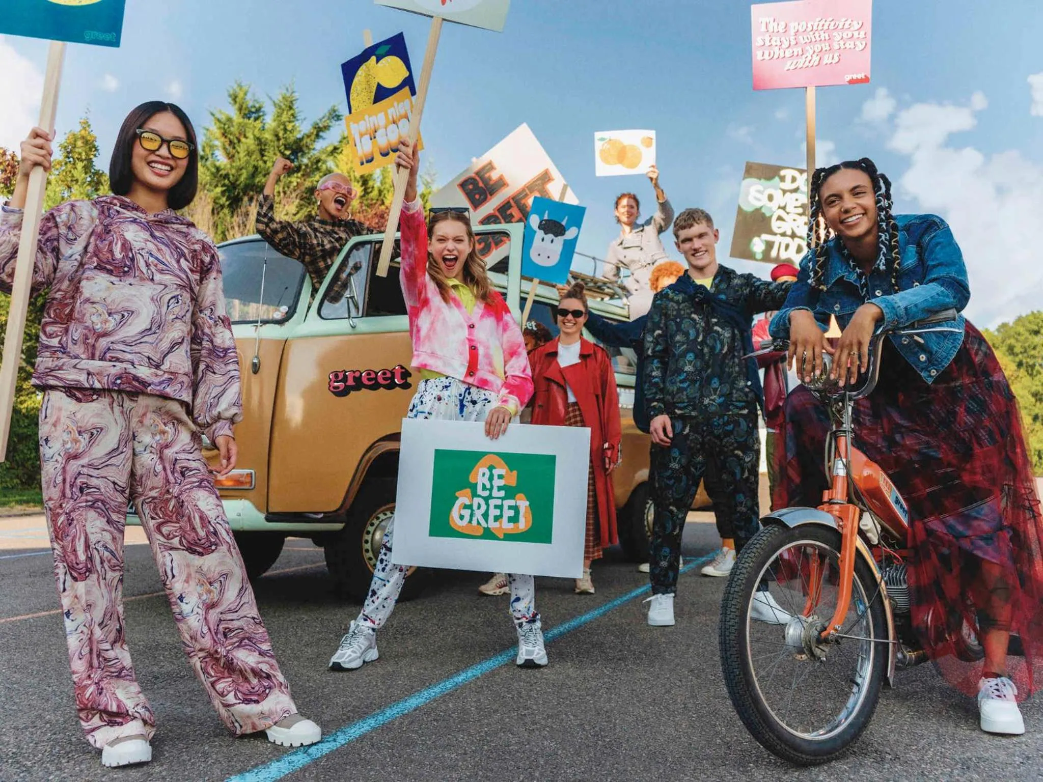 group of guests in greet hotel Castets Coeur des Landes
