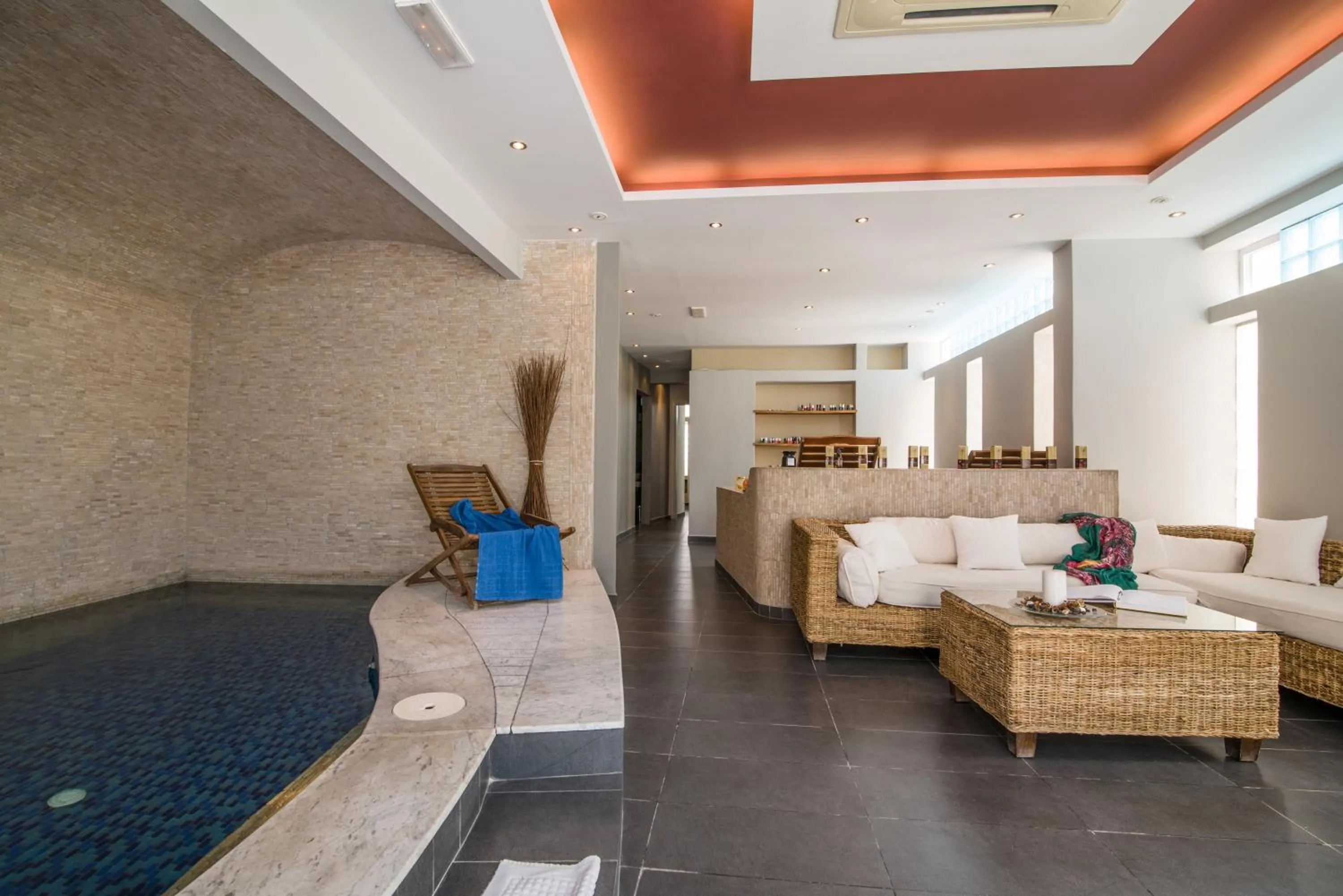 Spa and wellness centre/facilities in Antinea Suites Hotel & Spa