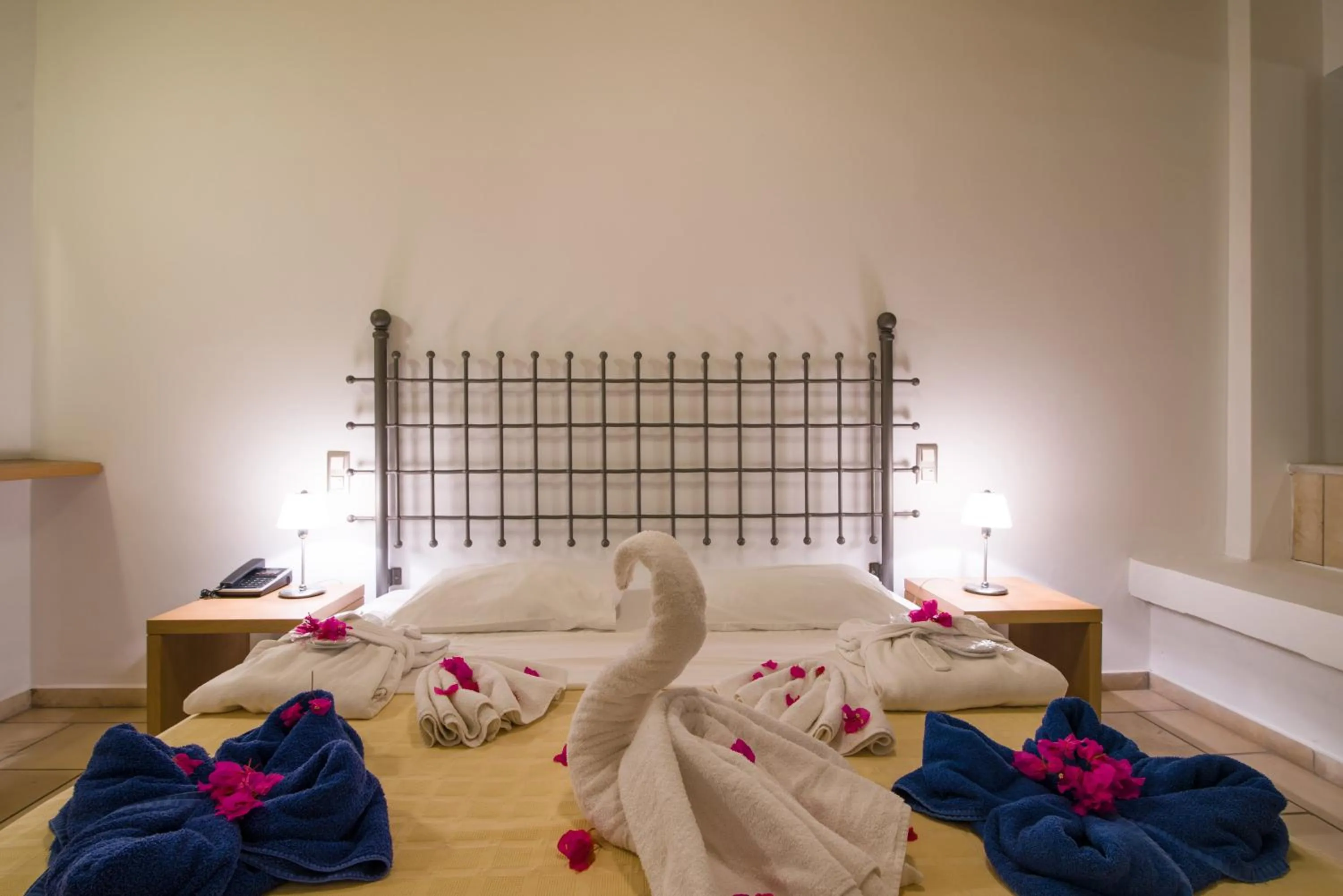 Decorative detail, Bed in Antinea Suites Hotel & Spa