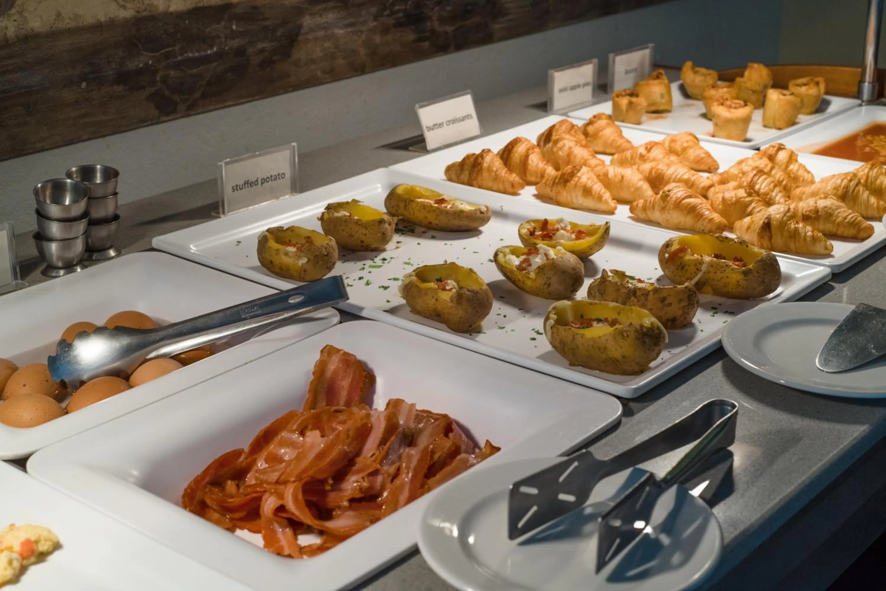 Buffet breakfast in Antinea Suites Hotel & Spa