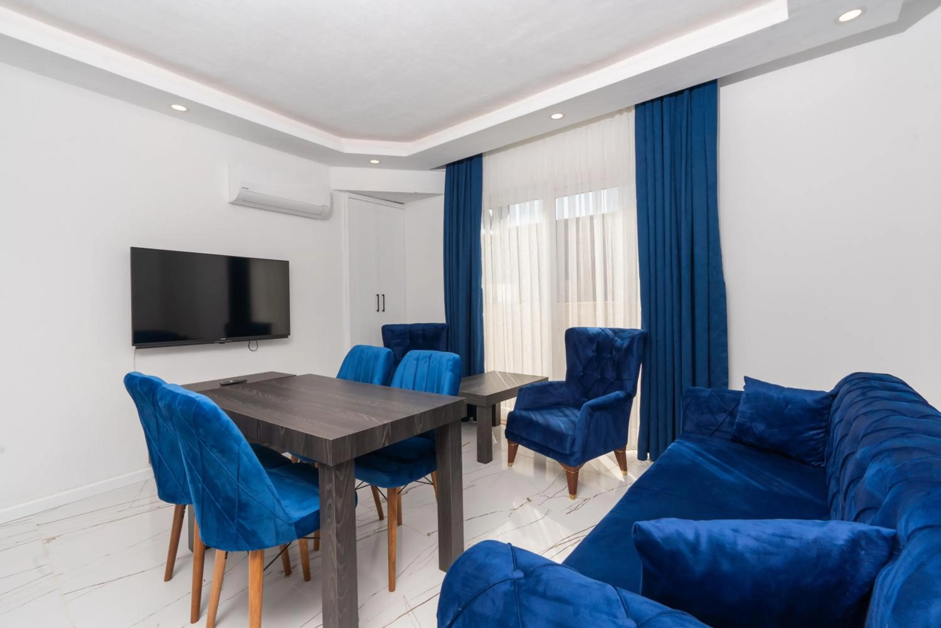 TV and multimedia in TAYLA SUİT