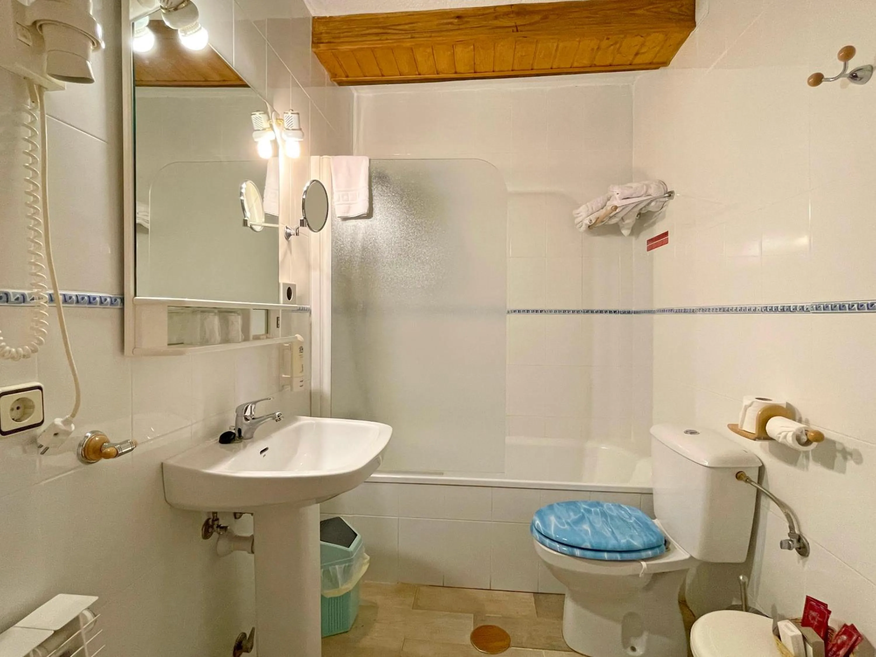 Bathroom in Hotel Peruskenea