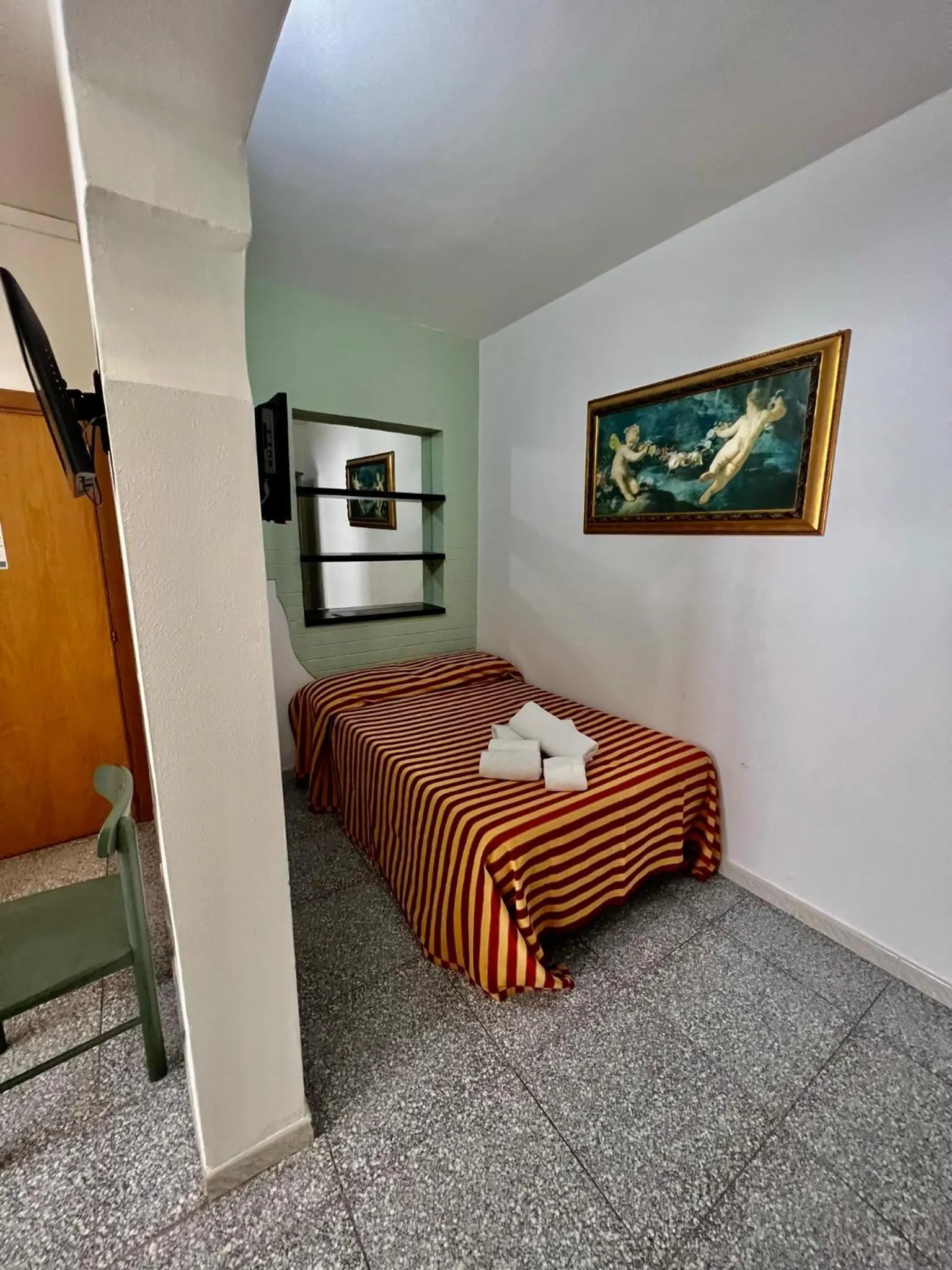 Bedroom, Bed in Hotel Minerva