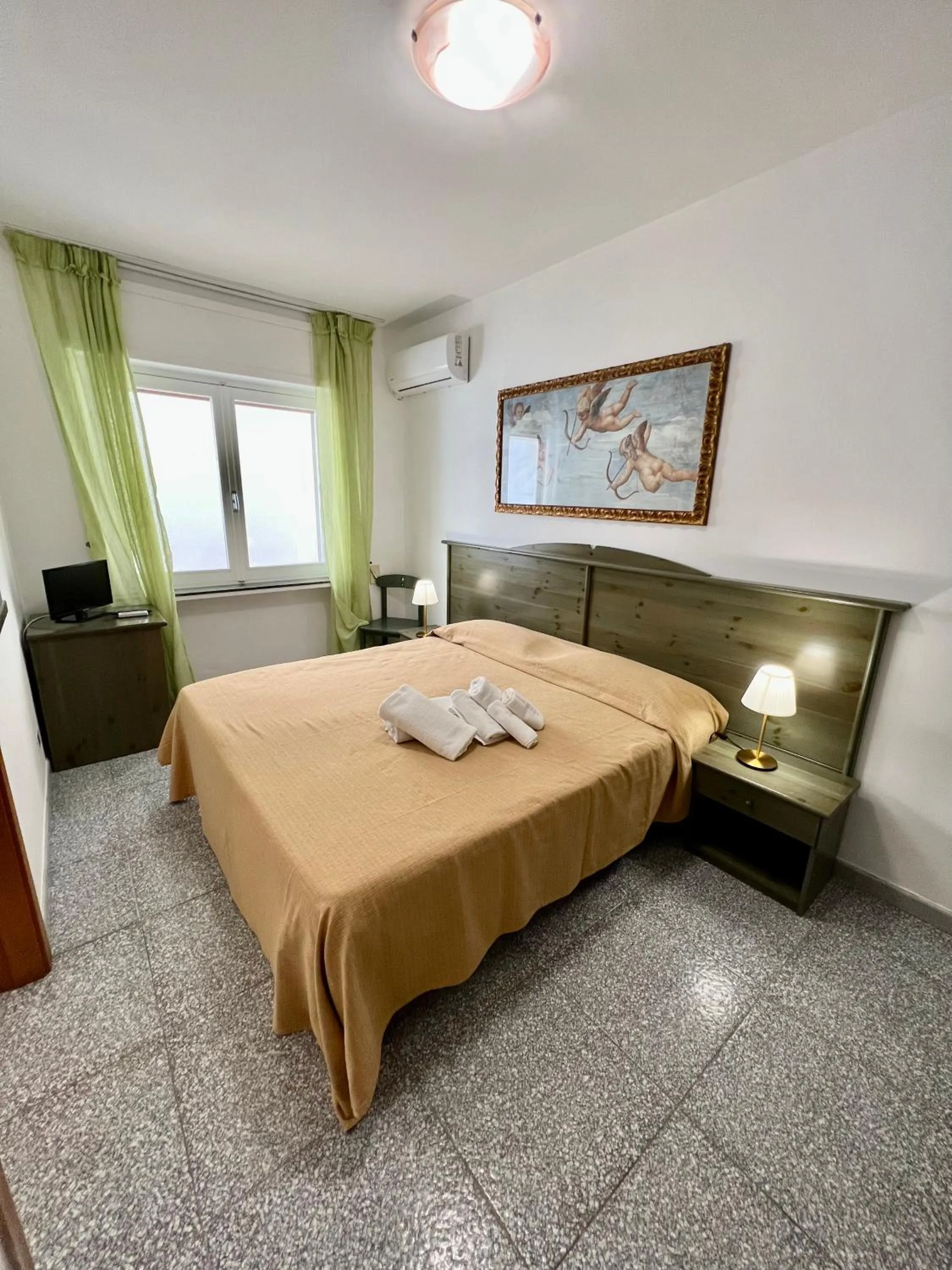 Bedroom, Bed in Hotel Minerva