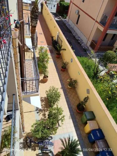 APPARTAMENTO A SAN VITO LO CAPO STANZA CON BAGNO