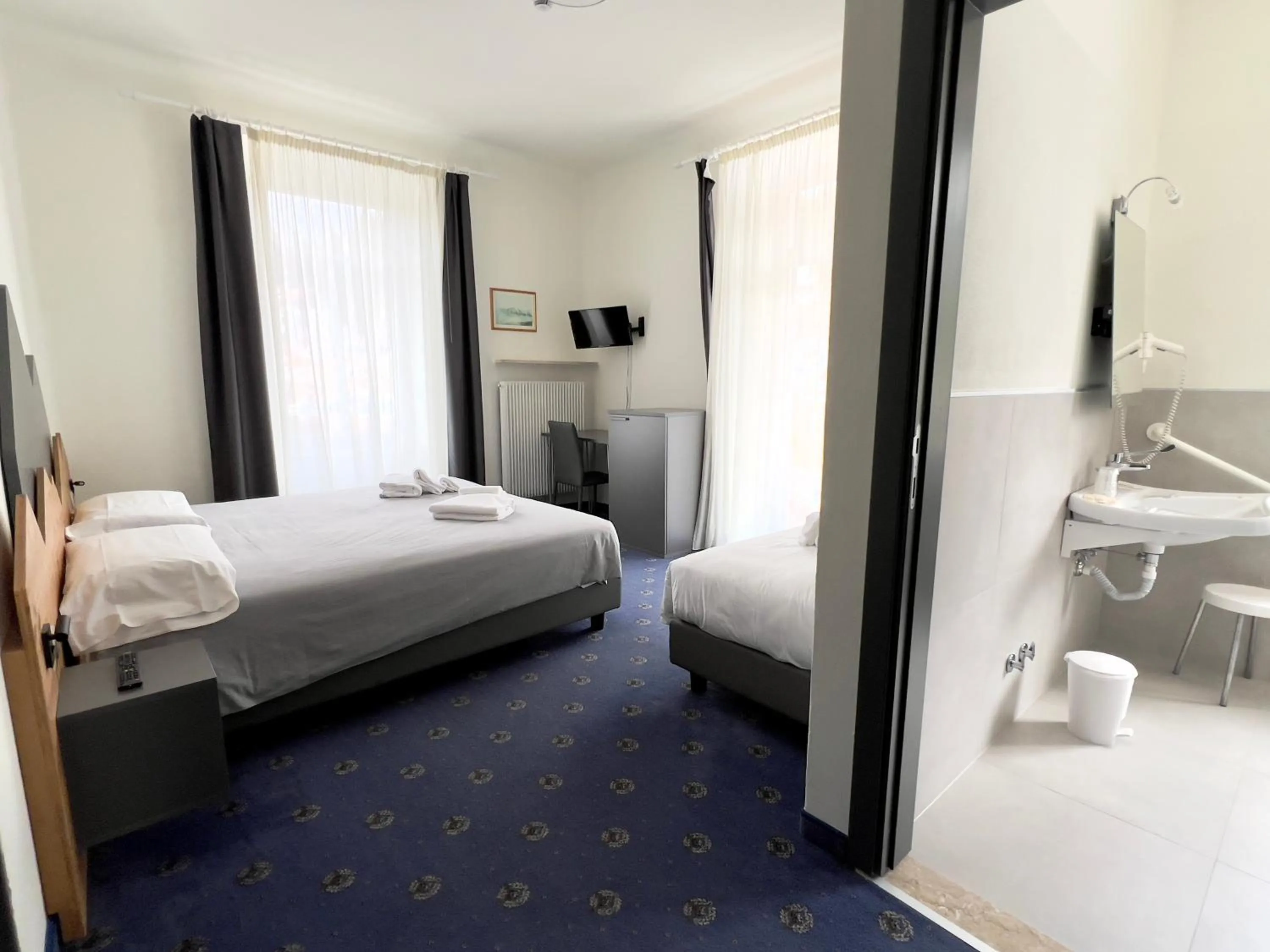 Bedroom, Bed in Hotel Regina del Bosco