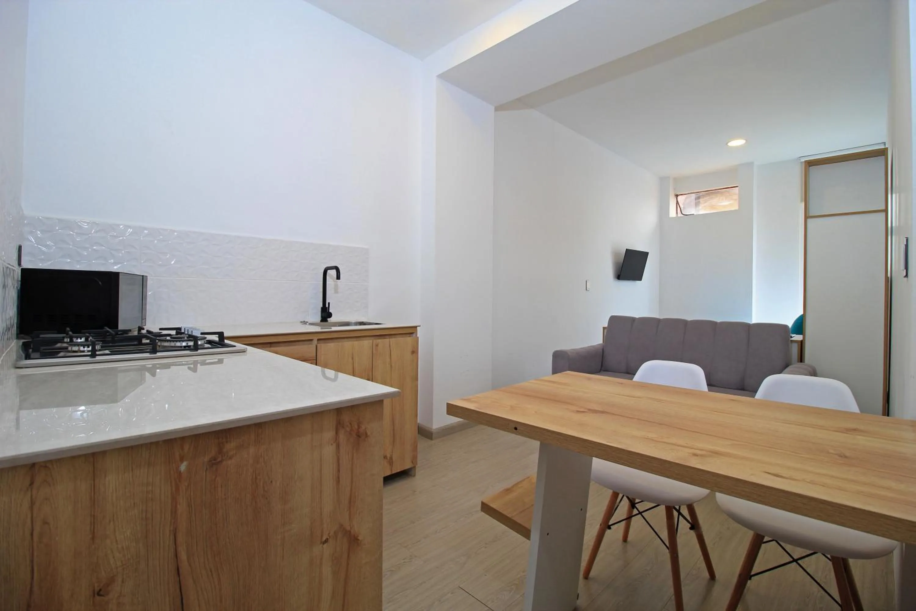 TV and multimedia in Apart Hotel Casa Blanca