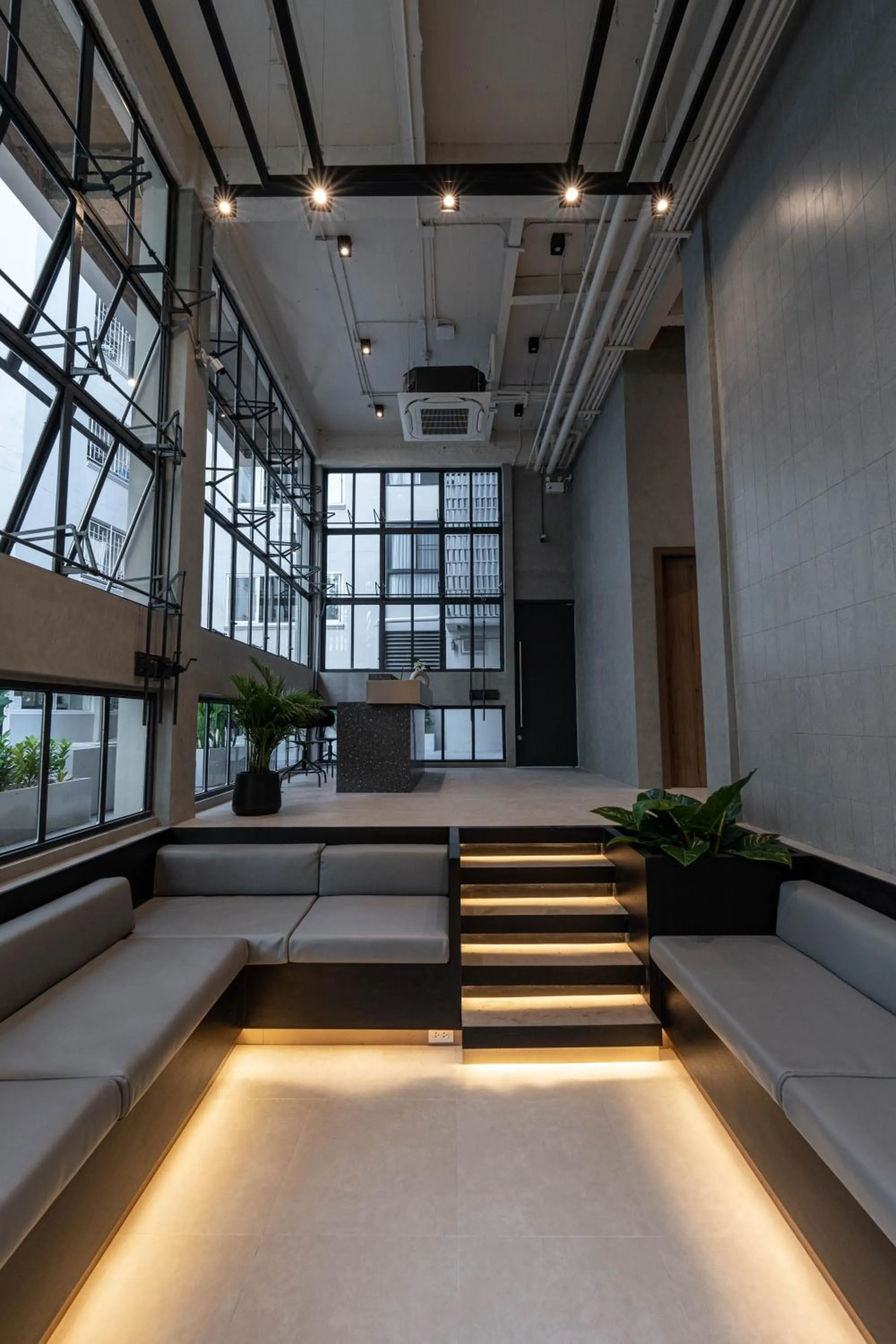 Lobby or reception in EX2 Hotel