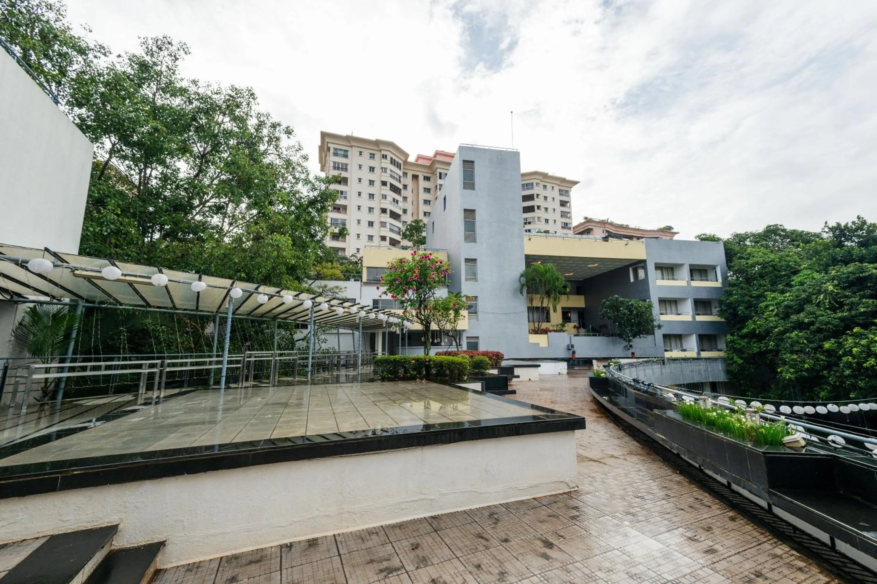 Banquet/Function facilities in THE WOODROSE