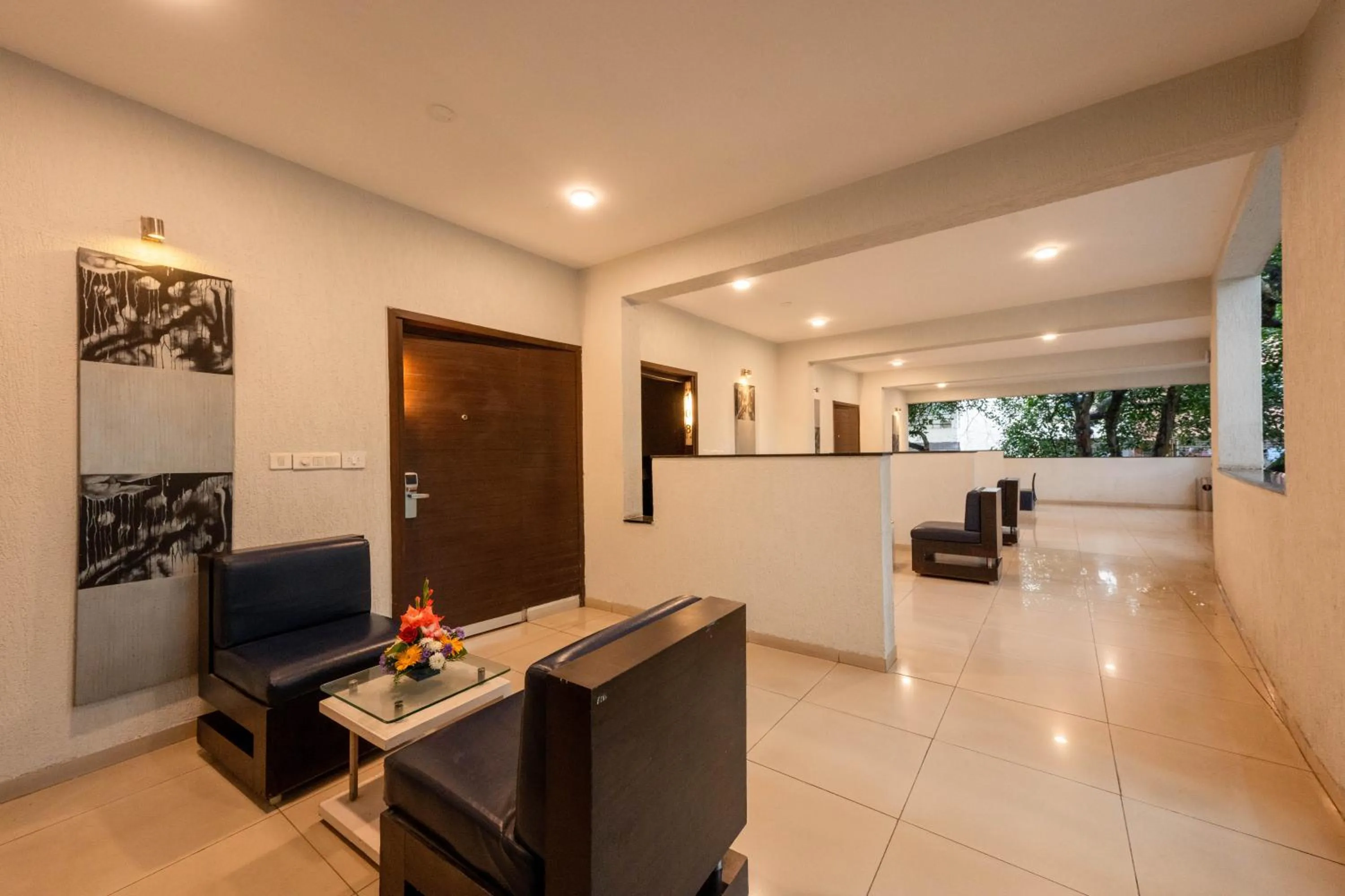 Seating area in THE WOODROSE