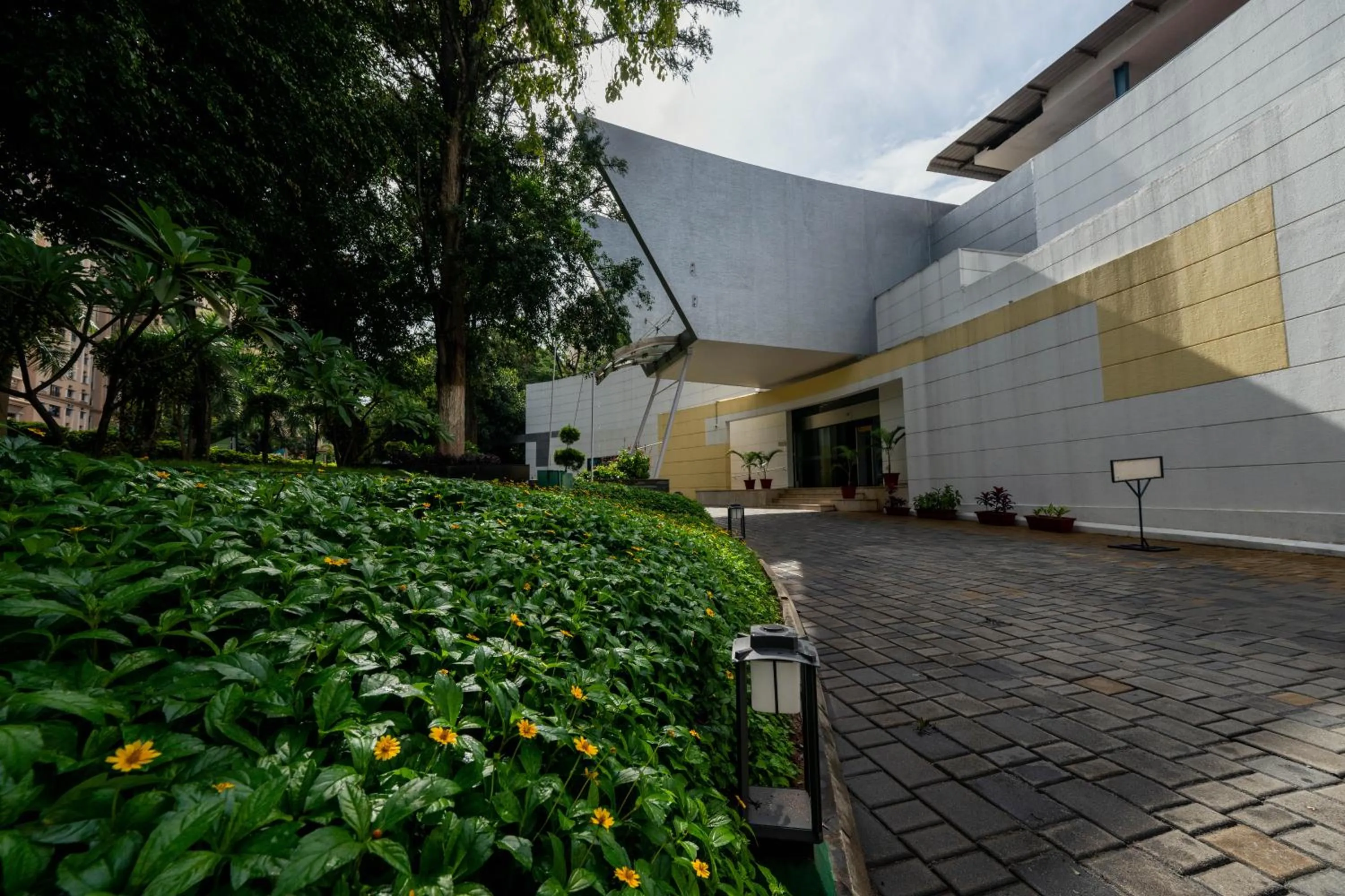 Property building in THE WOODROSE