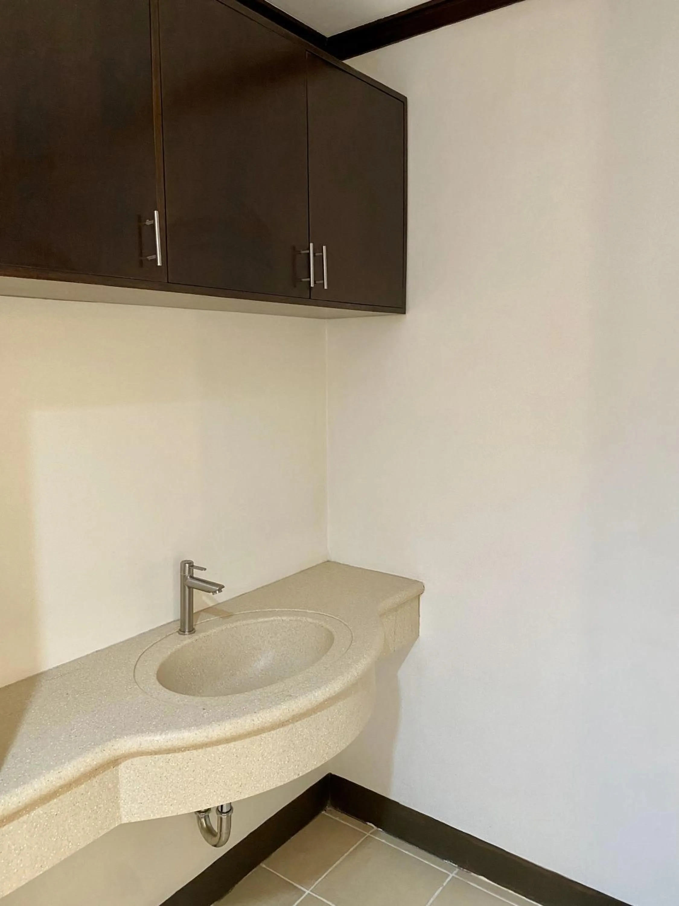 Bathroom in Plaza Del Norte Hotel and Convention Center