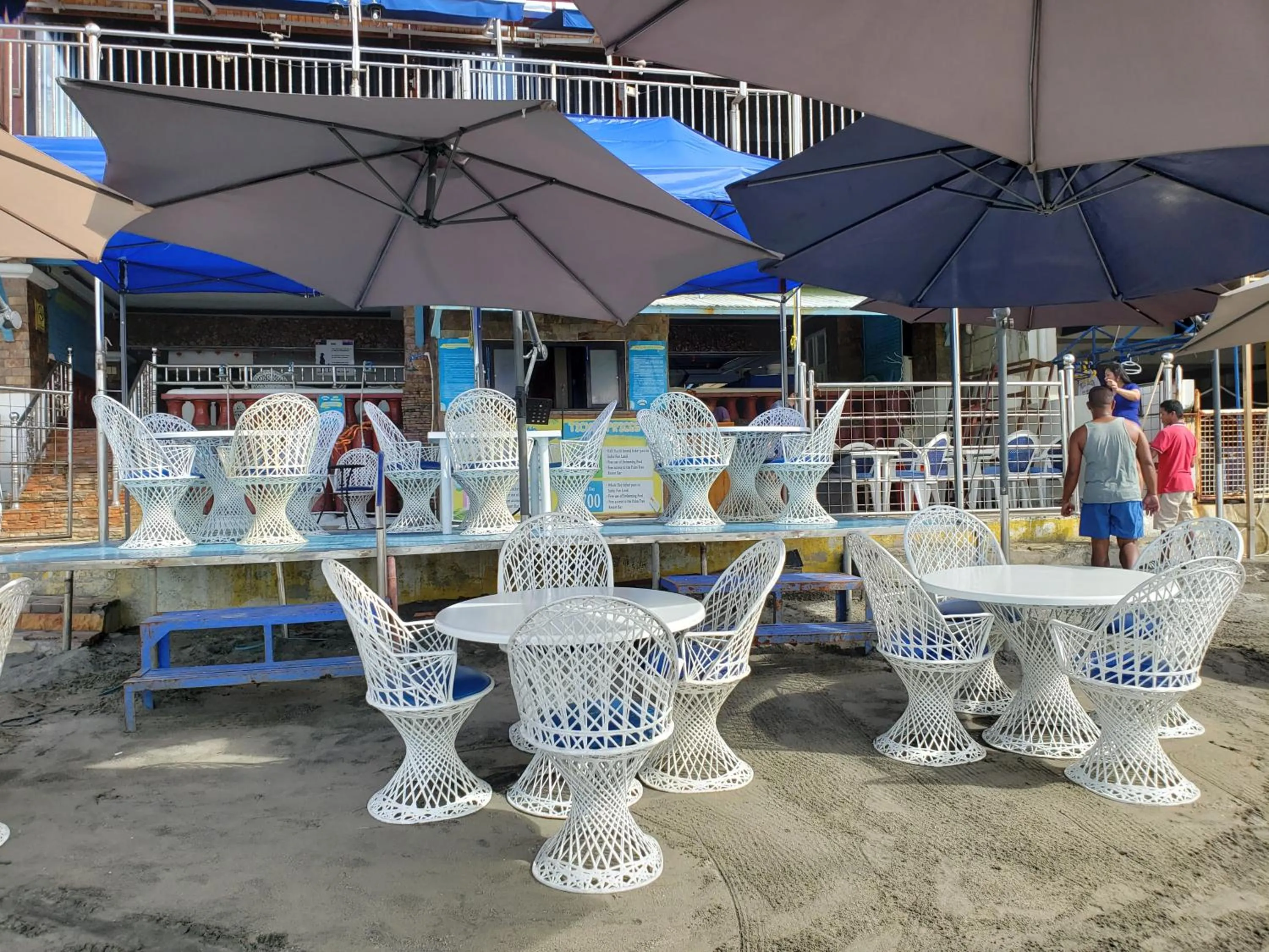 PALM TREE RESORT AND RESTAURANT