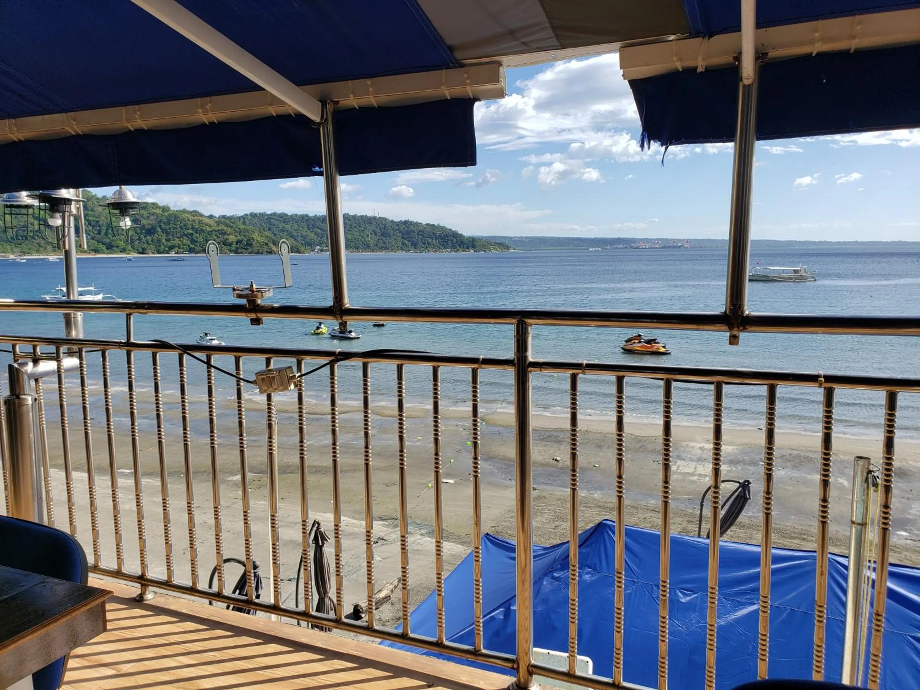 PALM TREE RESORT AND RESTAURANT