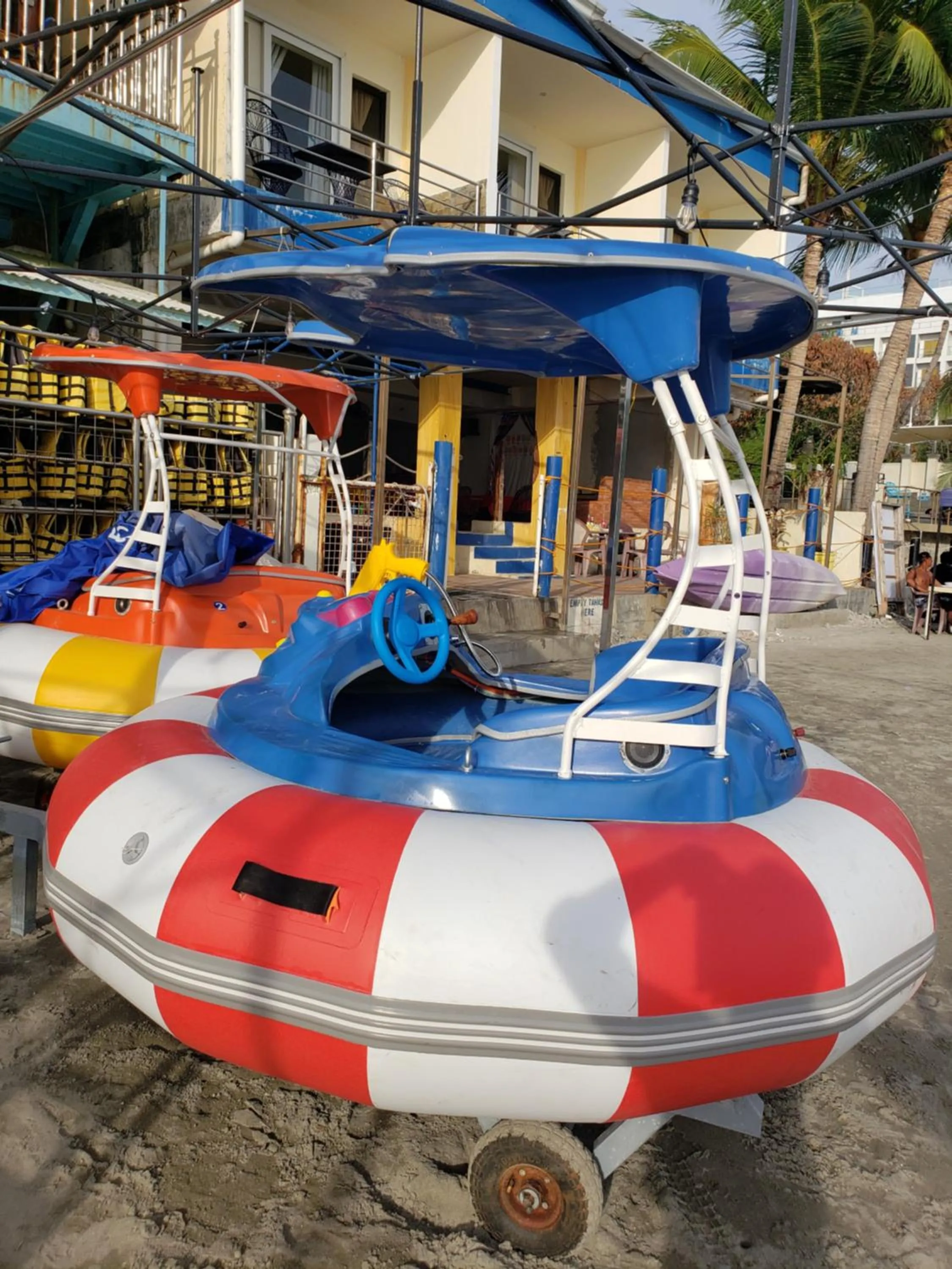 PALM TREE RESORT AND RESTAURANT