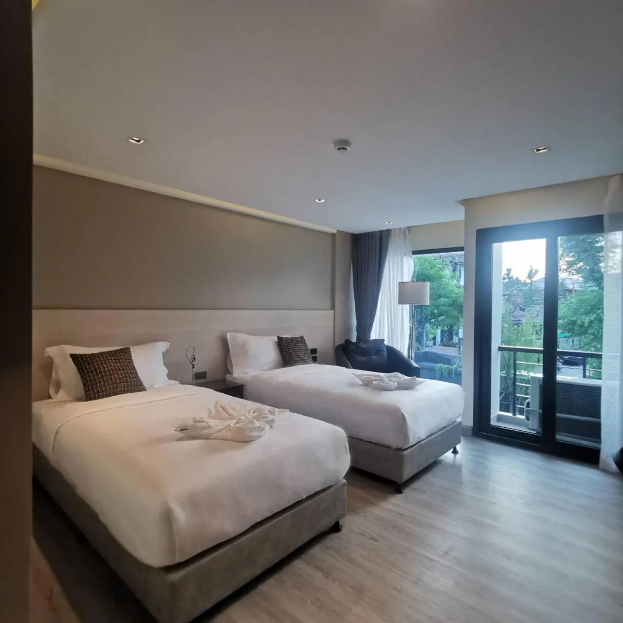 Bed in The 9 Residence Hotel