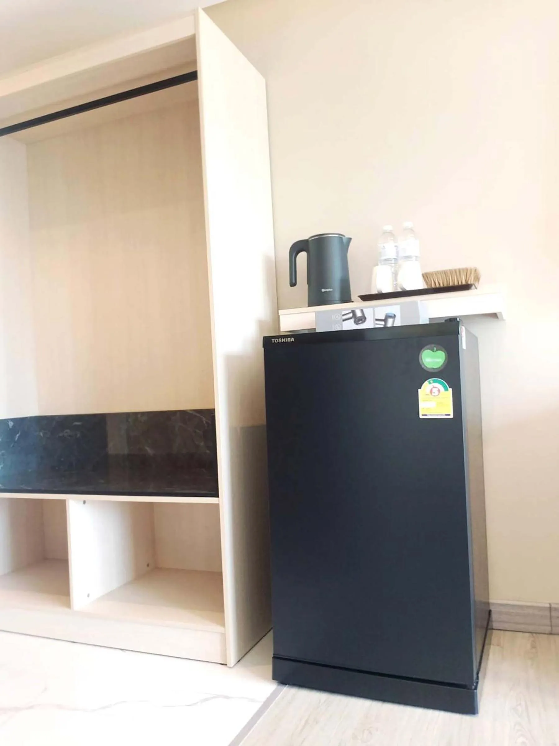 Coffee/tea facilities in The 9 Residence Hotel