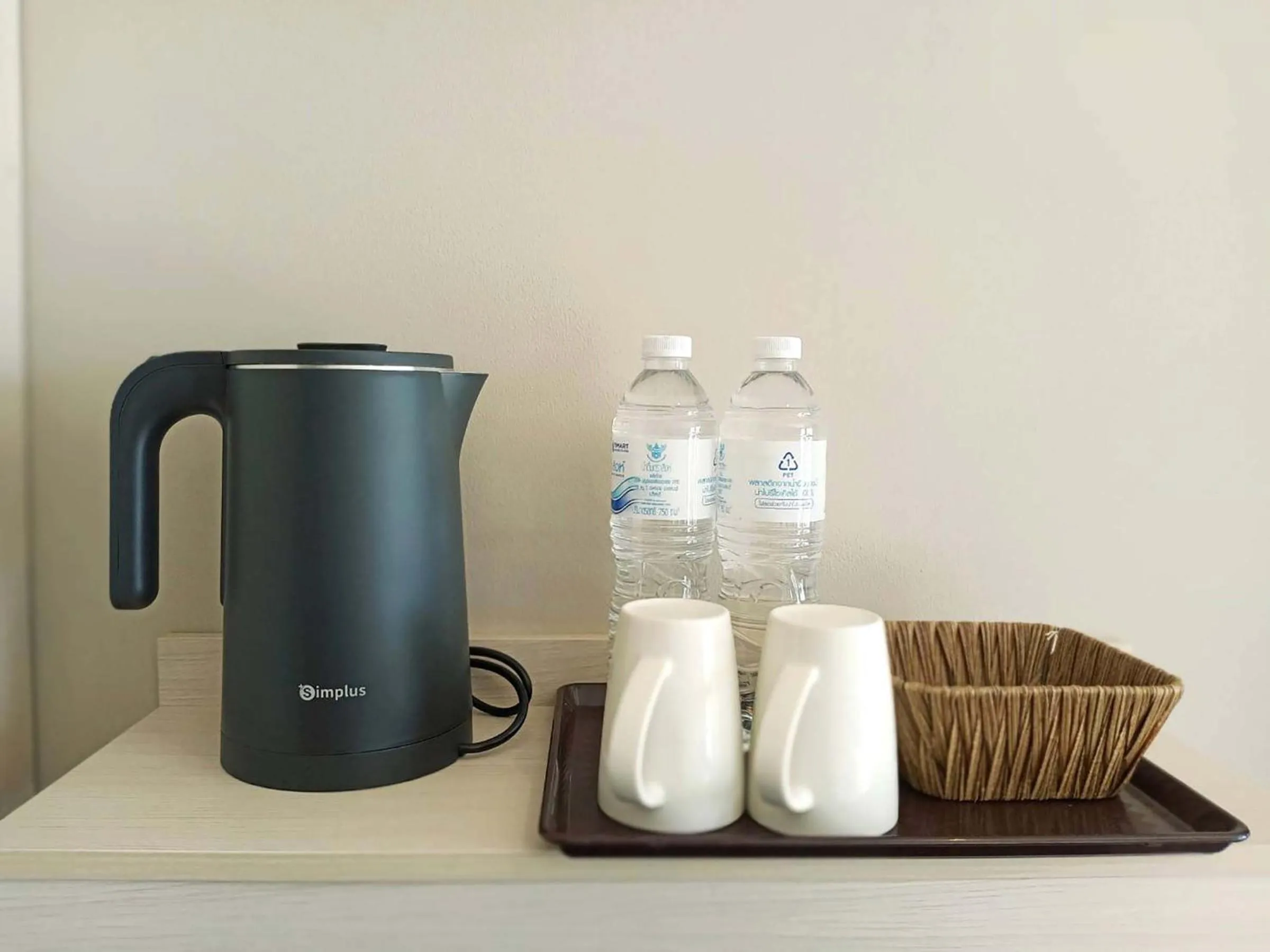 Coffee/tea facilities in The 9 Residence Hotel