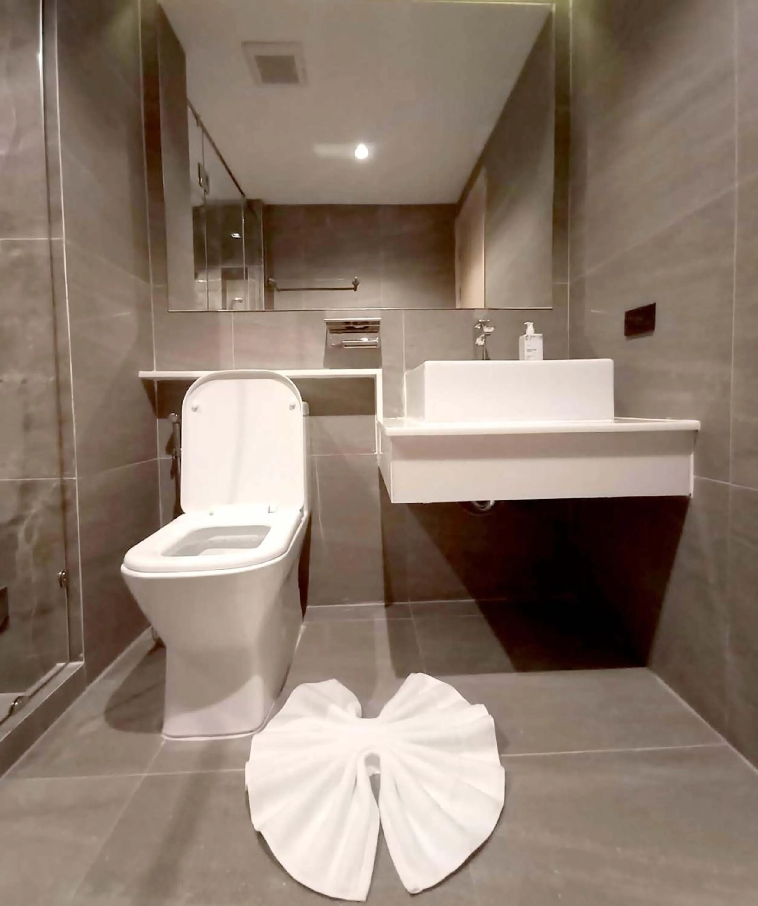 Bathroom in The 9 Residence Hotel