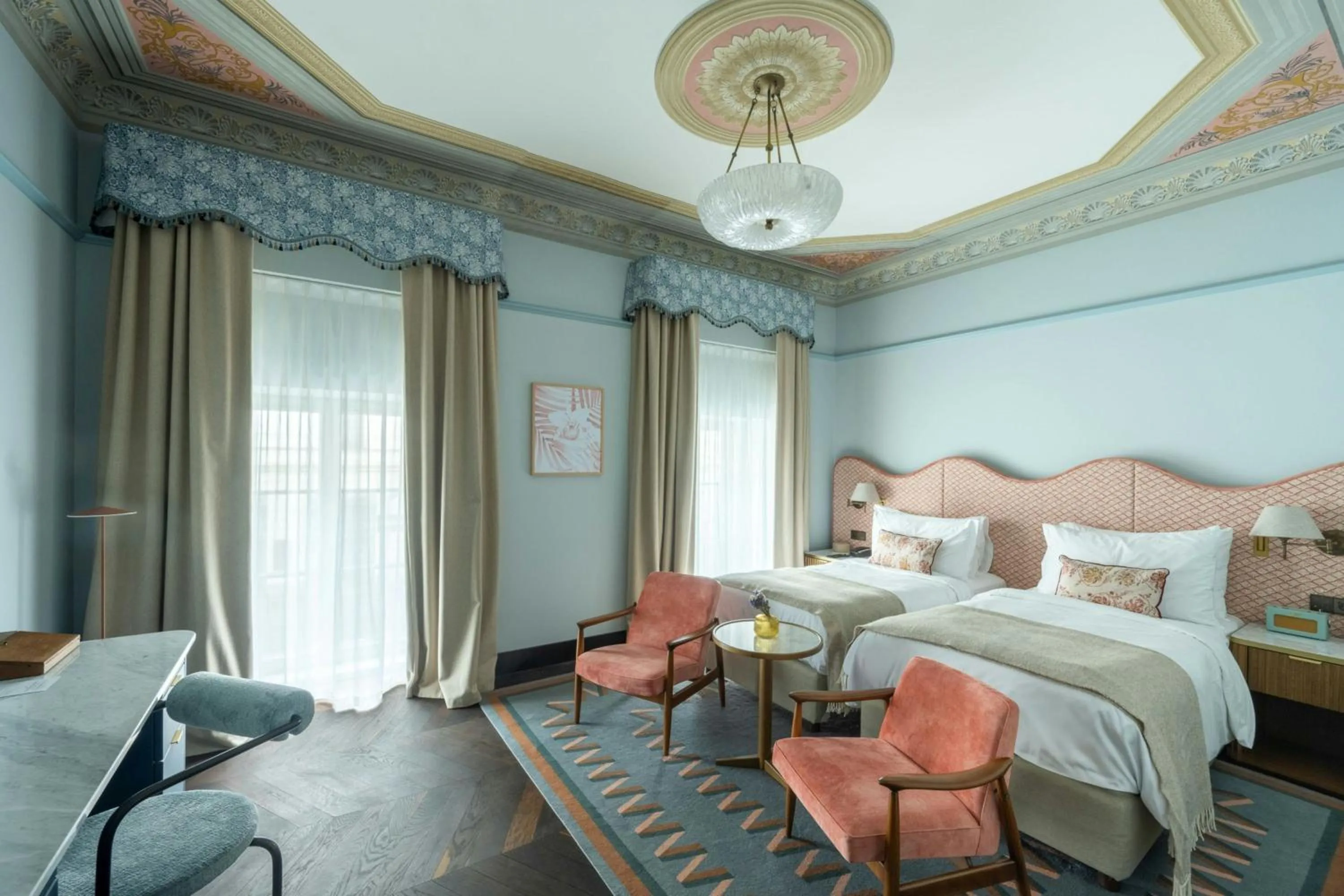 Photo of the whole room, Bed in Stradom House, Autograph Collection