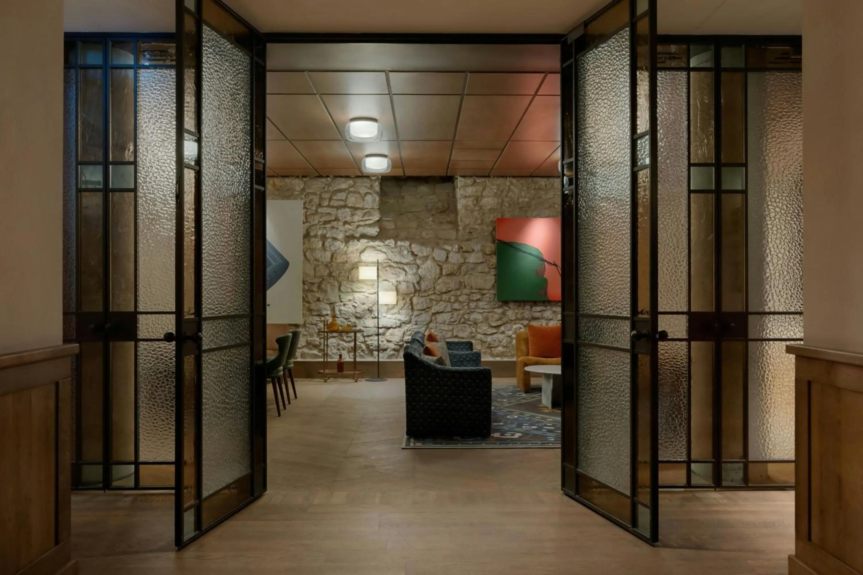 Other in Stradom House, Autograph Collection