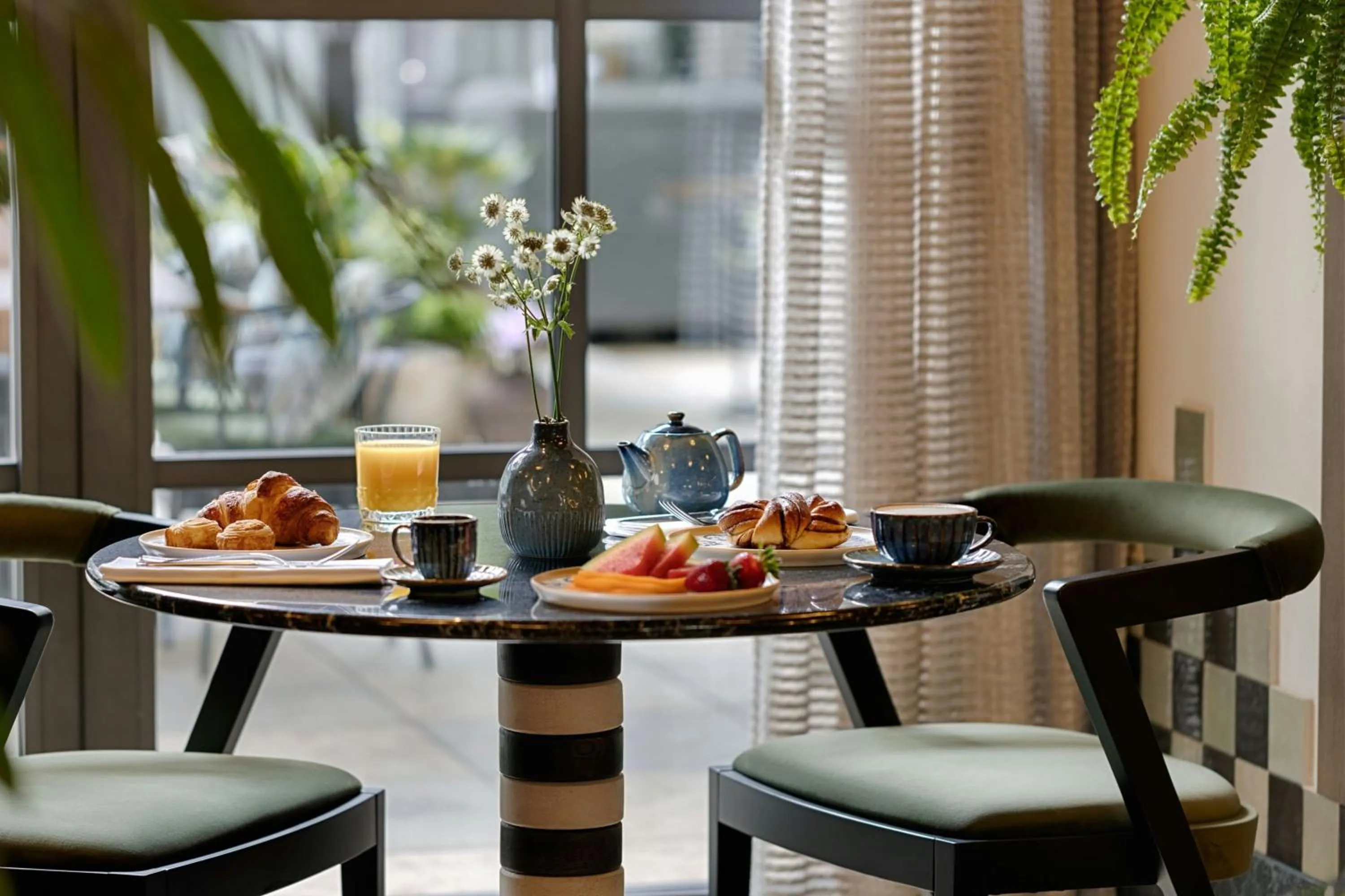 Restaurant/places to eat in Stradom House, Autograph Collection