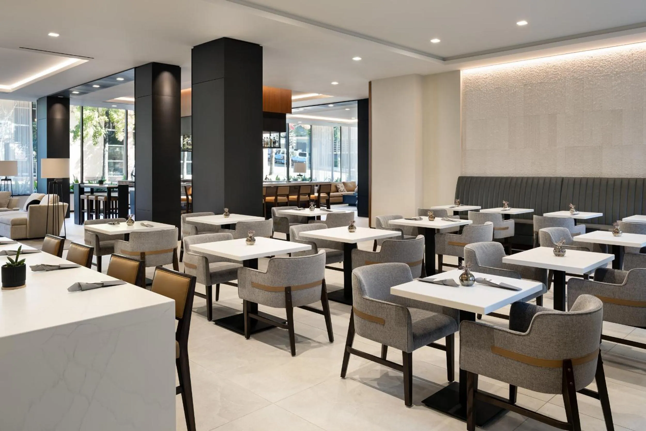 Breakfast in AC Hotel San Rafael Downtown