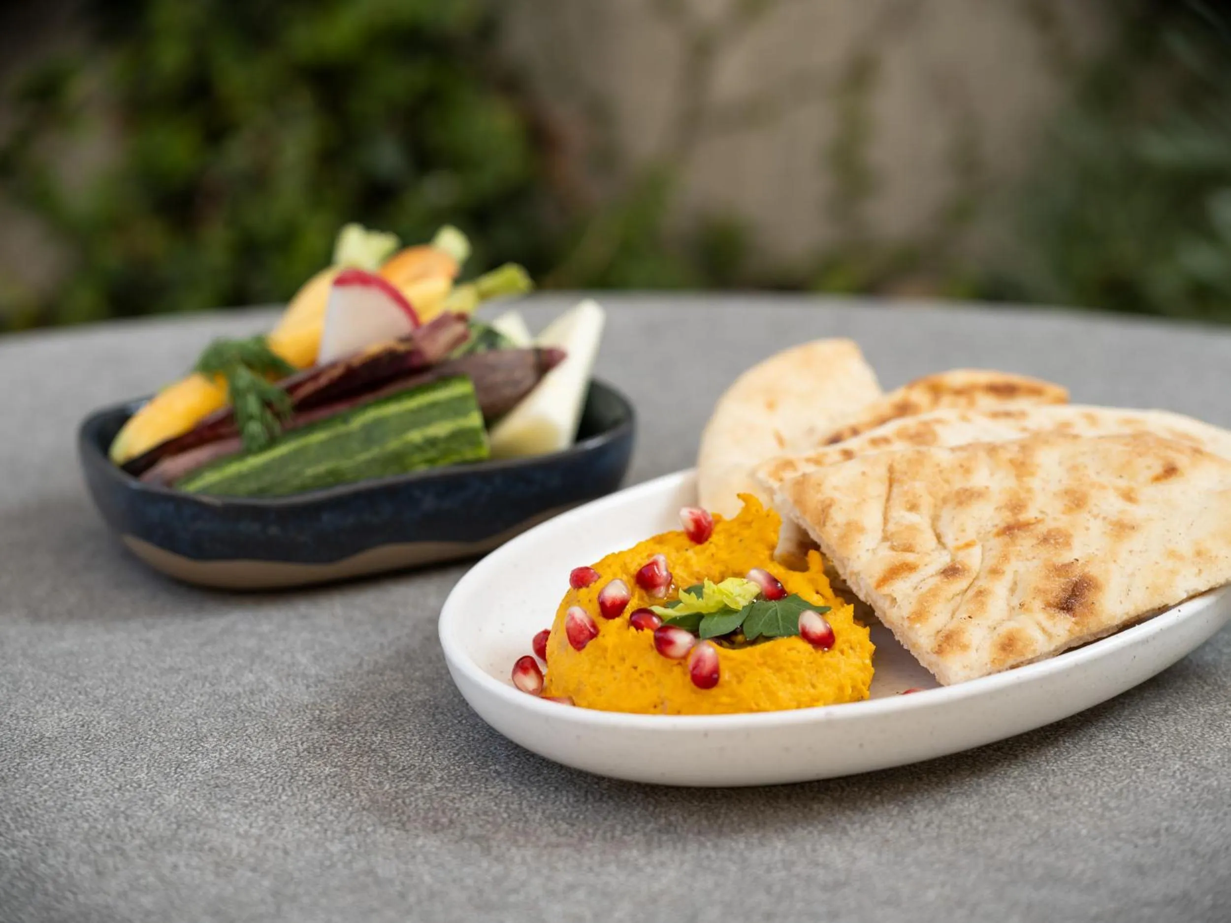 Restaurant/places to eat in AC Hotel San Rafael Downtown