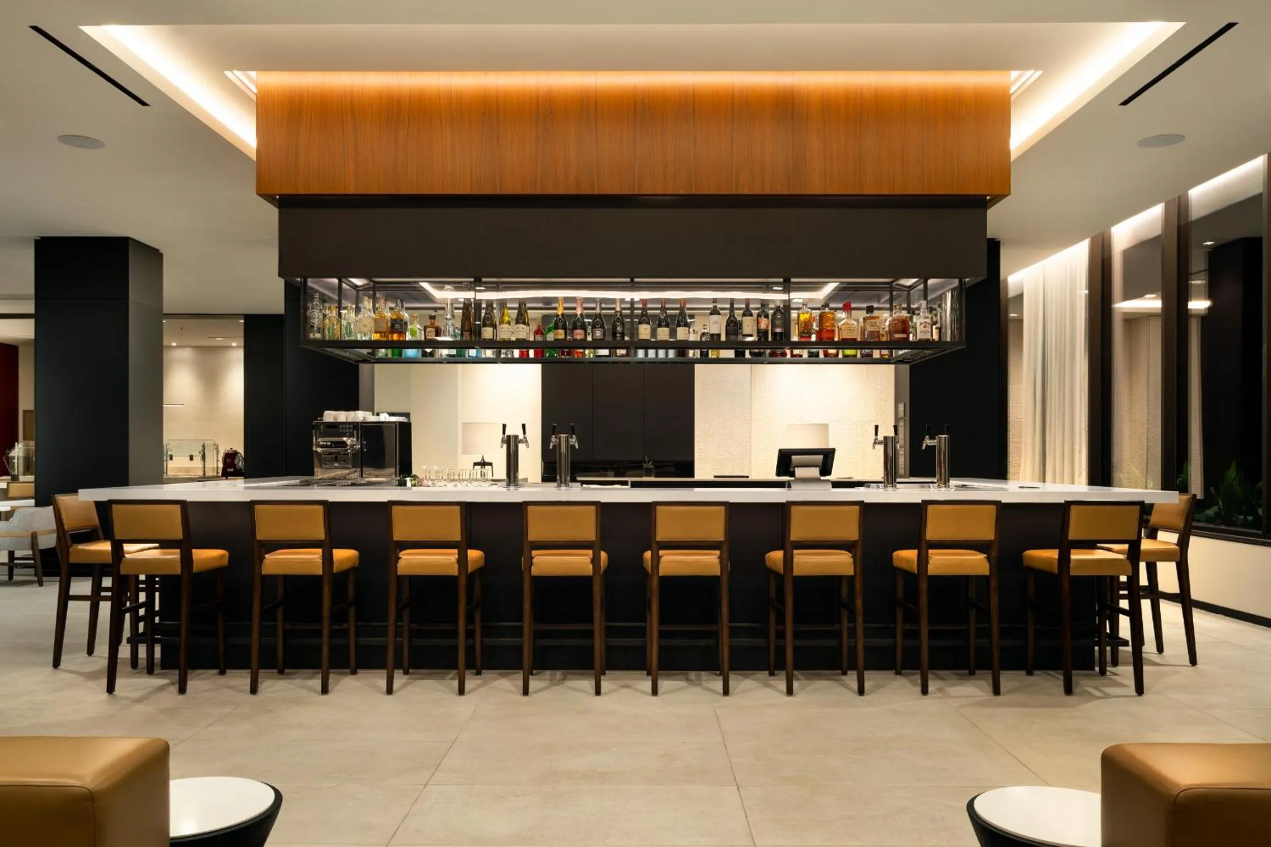 Lounge or bar in AC Hotel San Rafael Downtown
