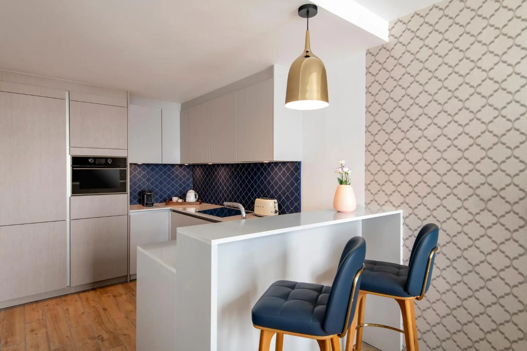 Photo of the whole room in Abesq Doha Hotel and Residences, an IHG Hotel