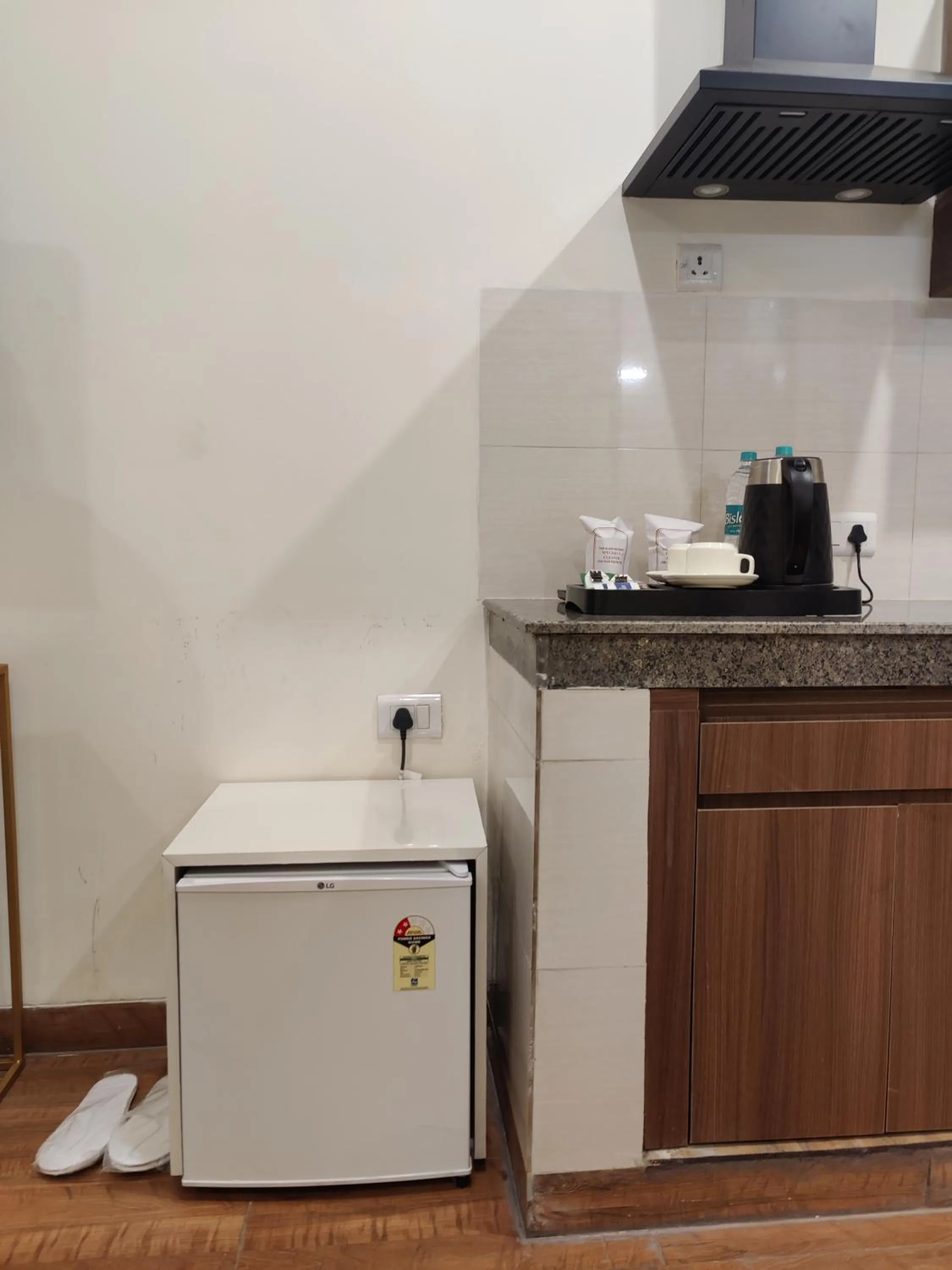 Coffee/tea facilities in Amahi Inn I Signature Towers