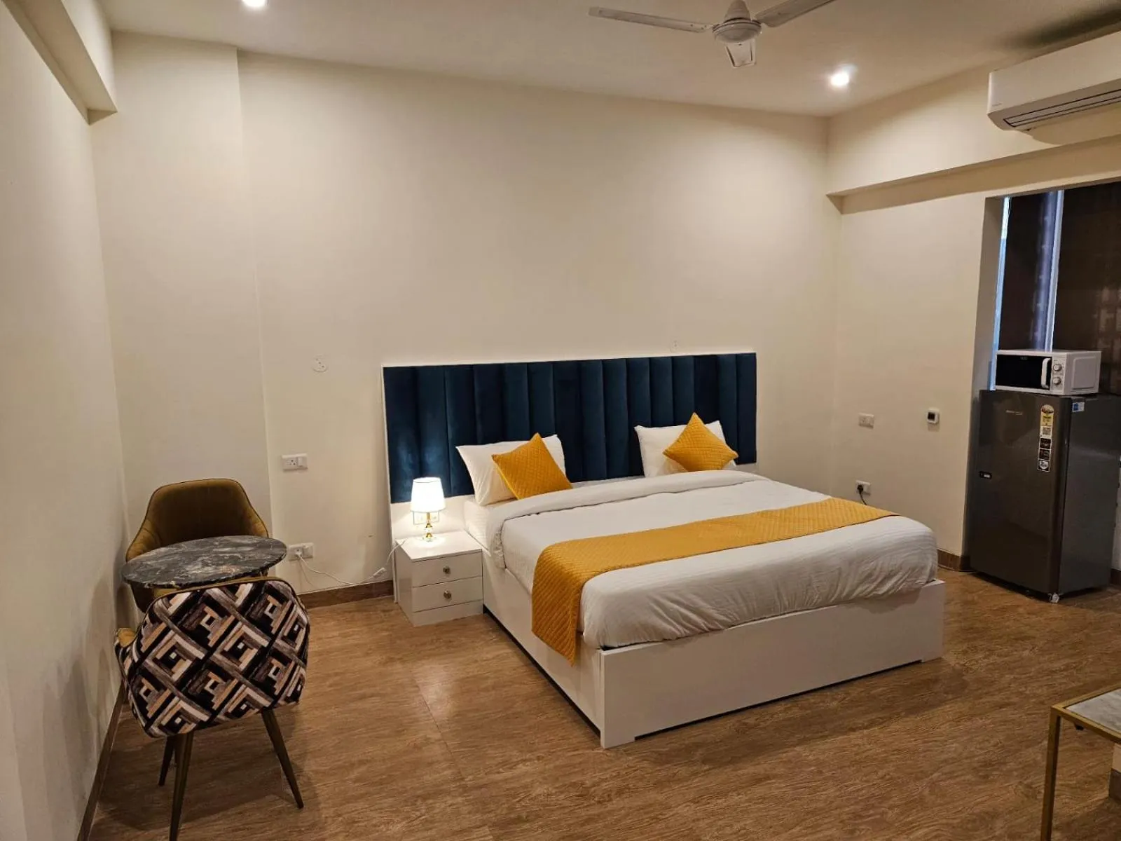 Bedroom, Bed in Amahi Inn I Signature Towers