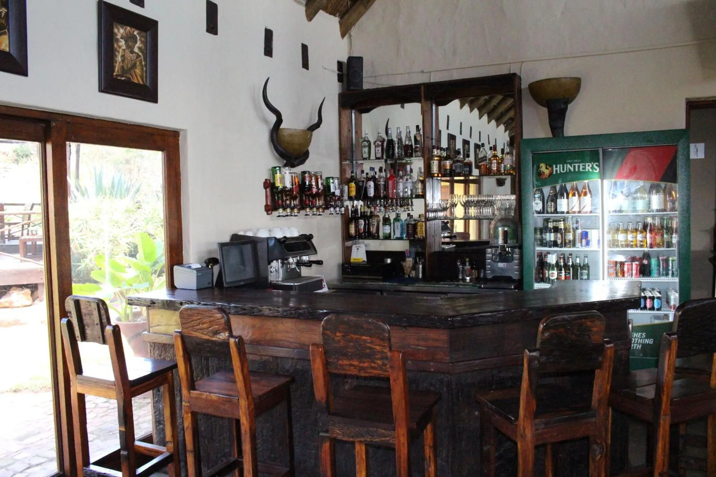 Restaurant/places to eat in Ndlovu Lodge