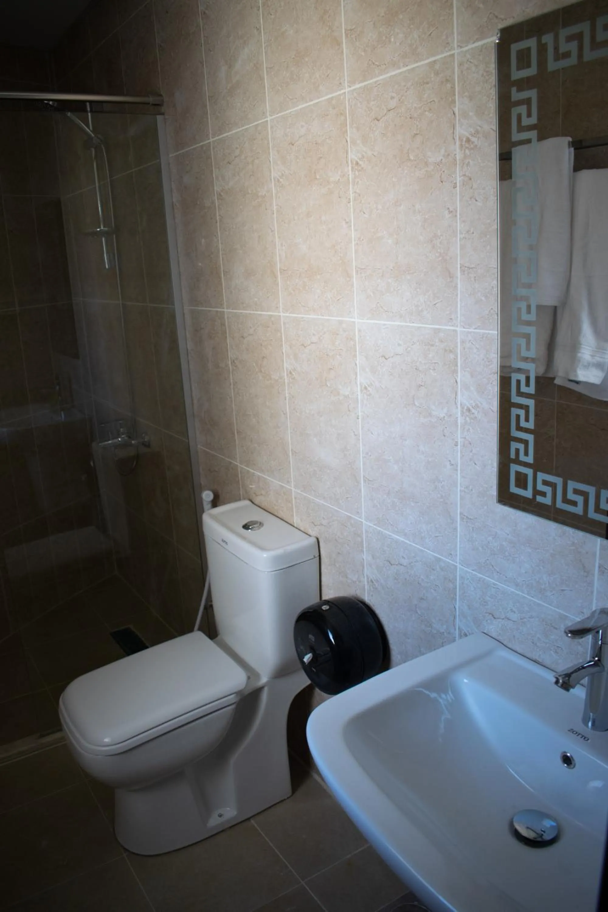 Shower in Twilight Hotel Petra