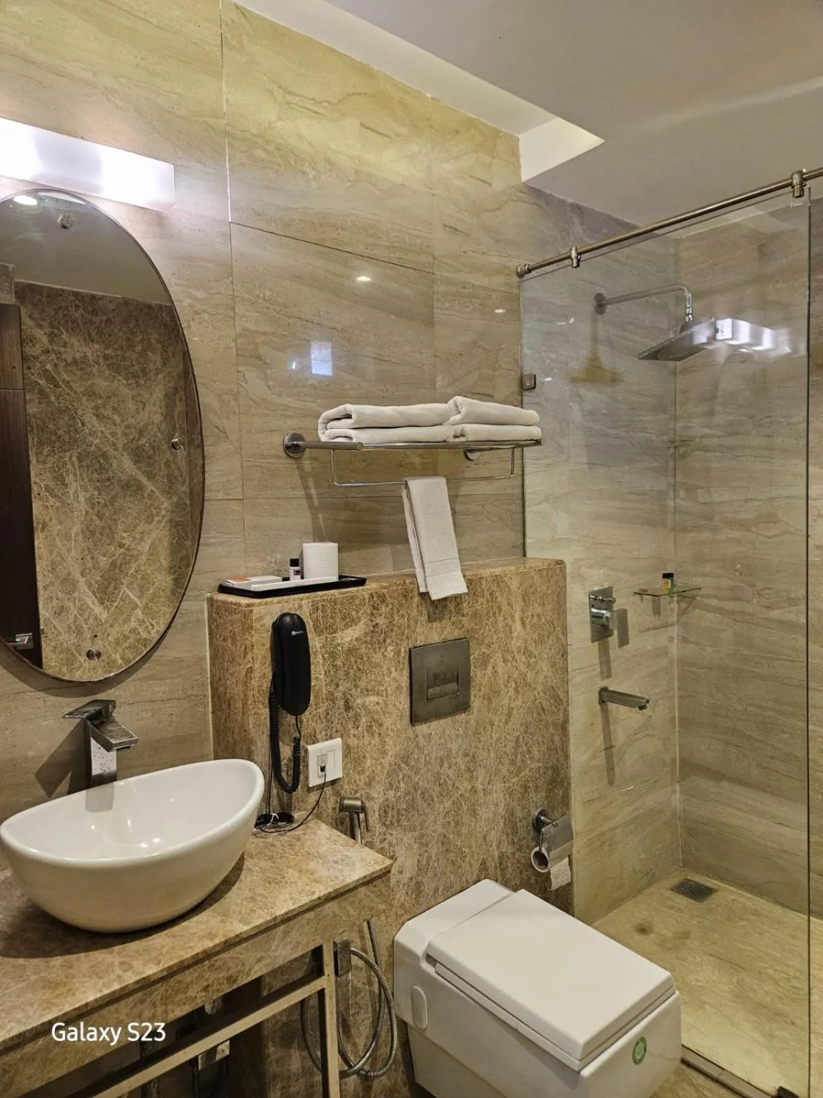 Bathroom in Hotel Ramaya