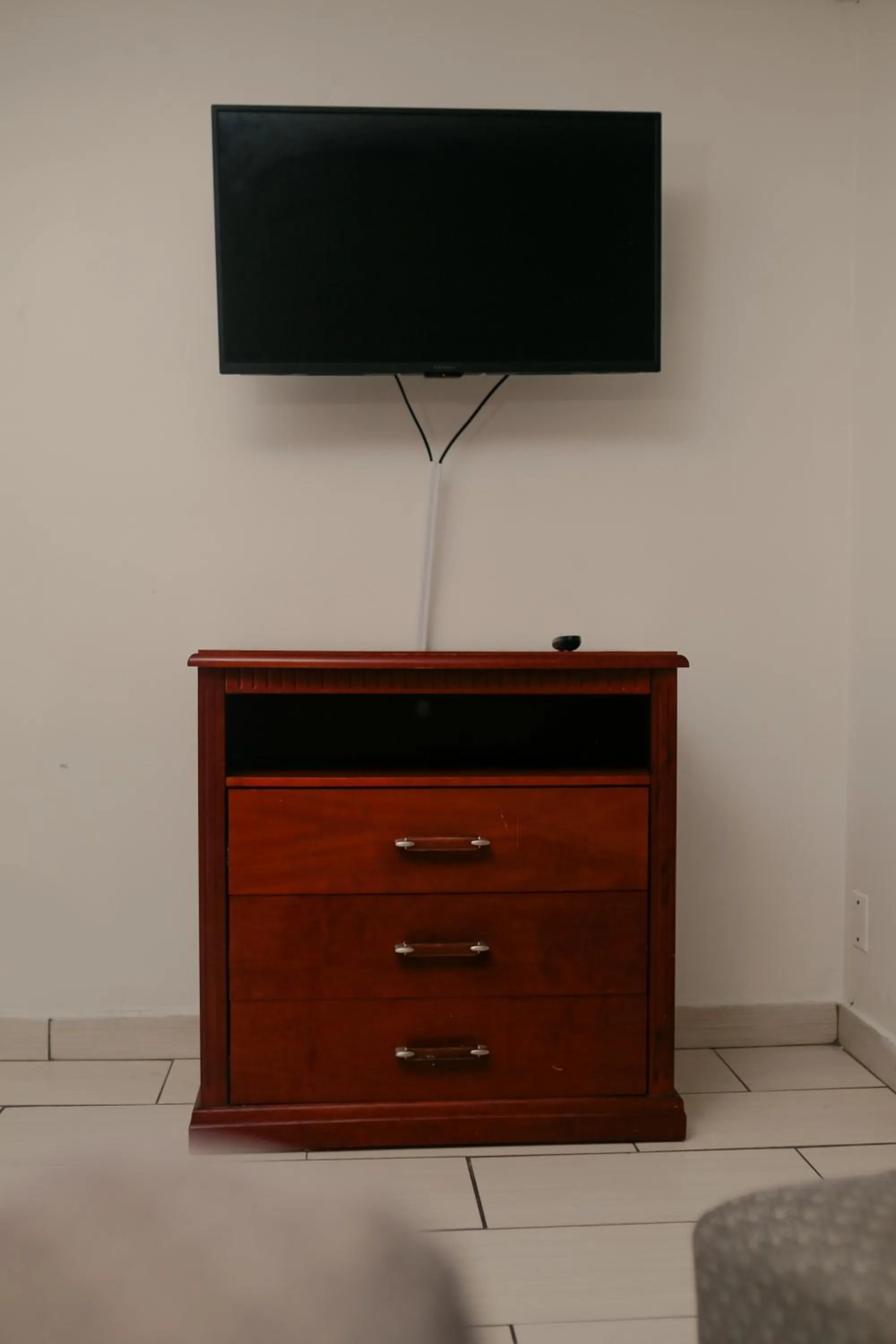 Southern Breeze Ocean Front Hotel