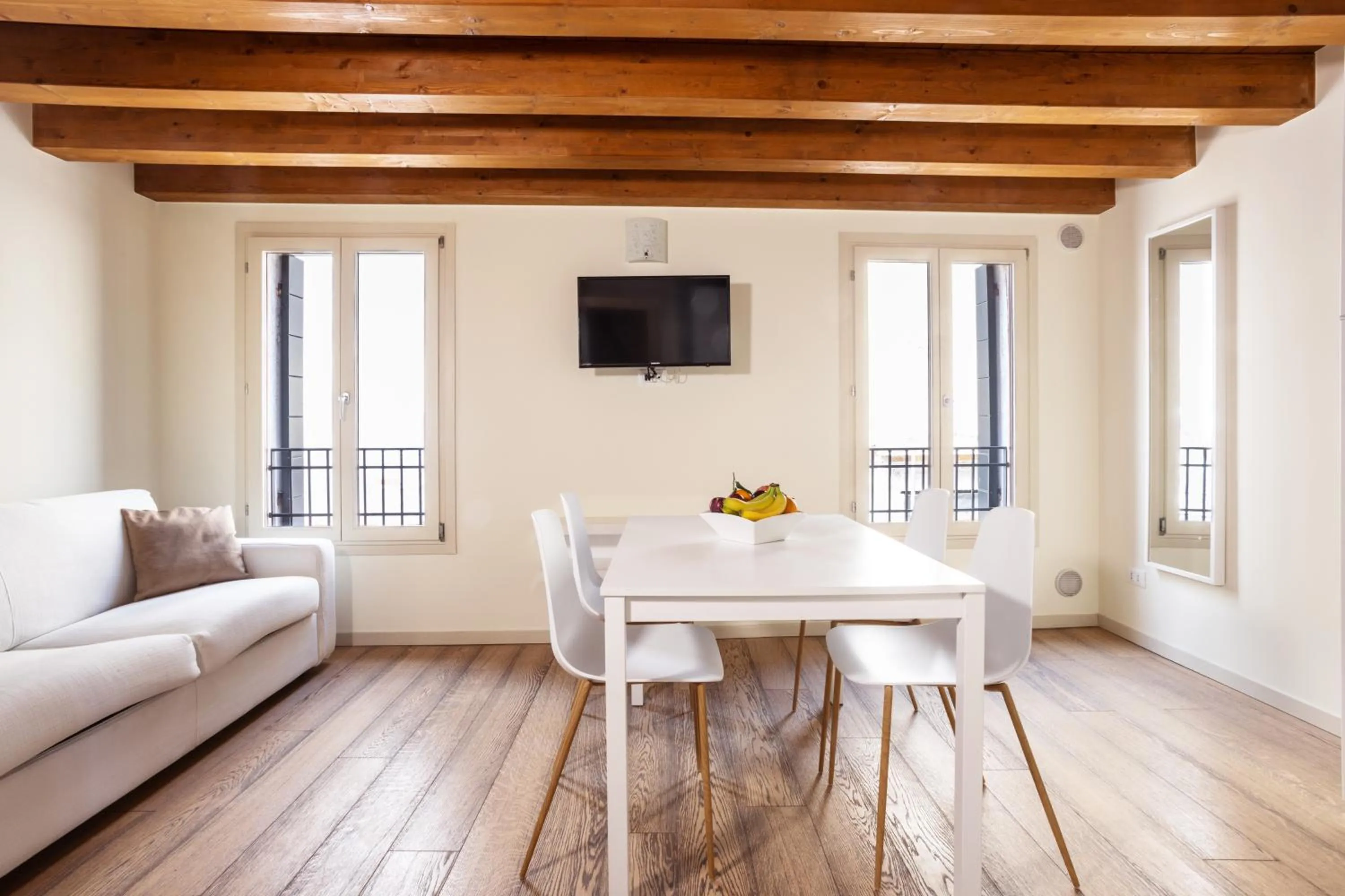 TV and multimedia in Palazzina Riello