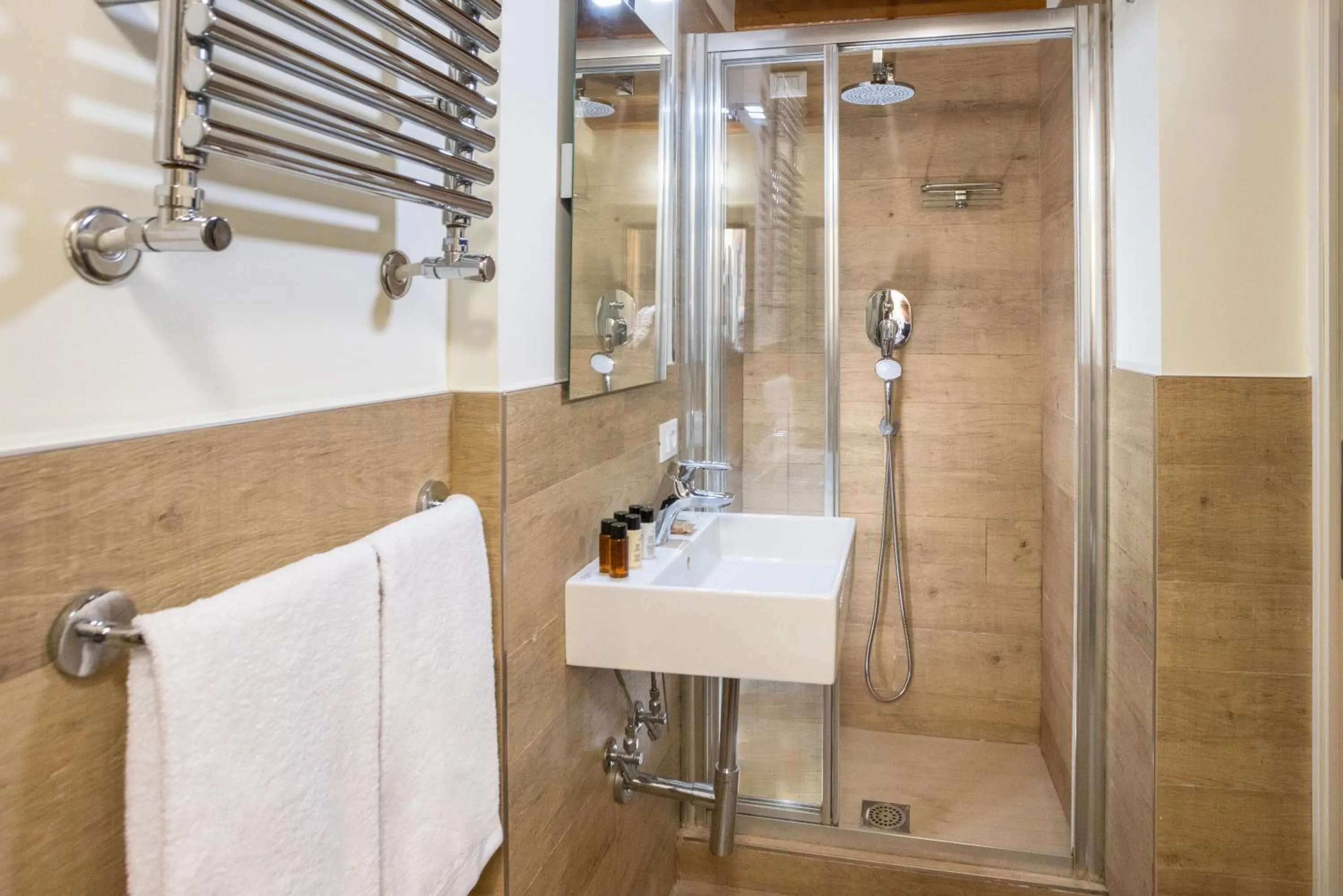 Shower in Palazzina Riello