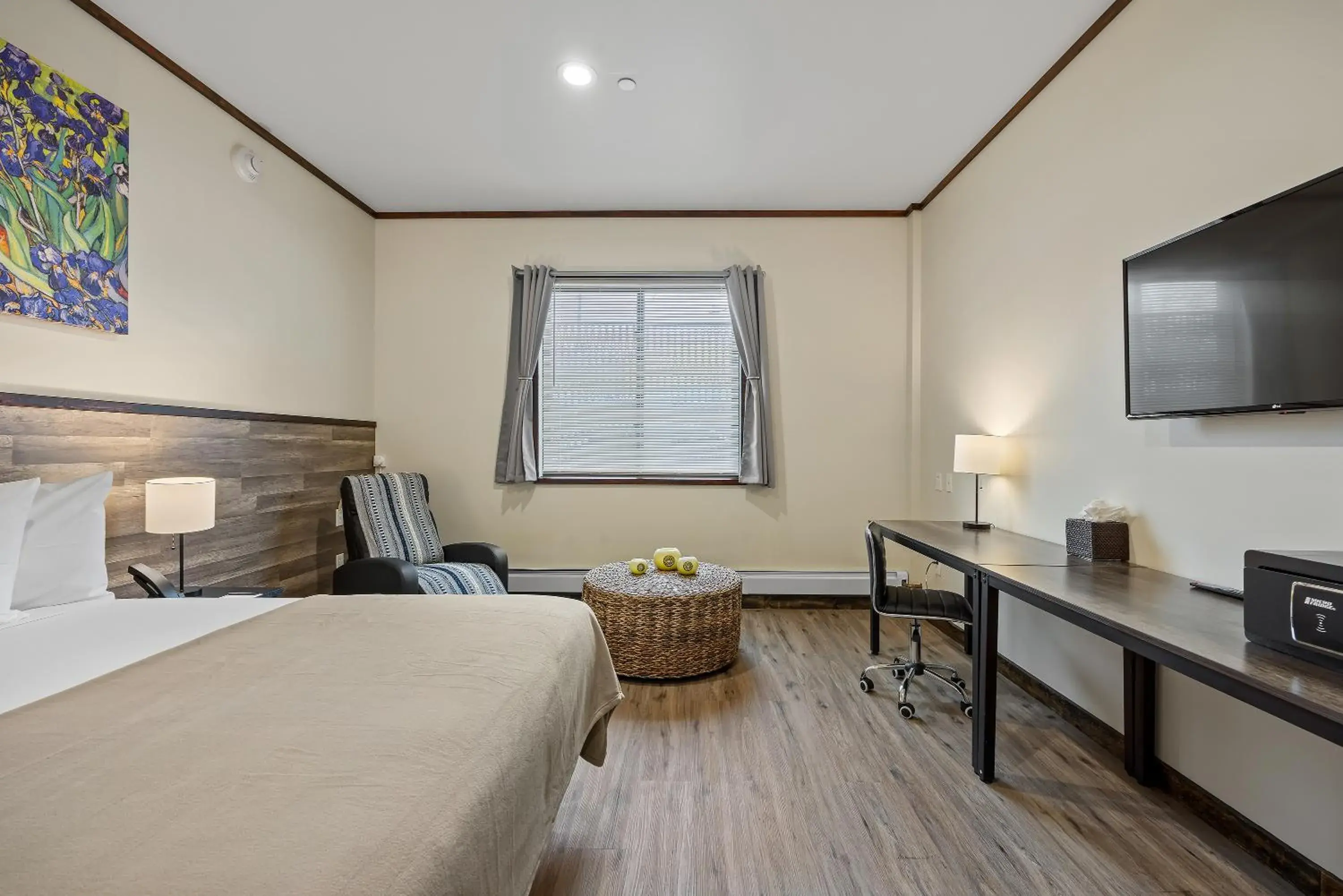 Superior King Room in Highbridge Hotel Superior King Room in Highbridge Hotel