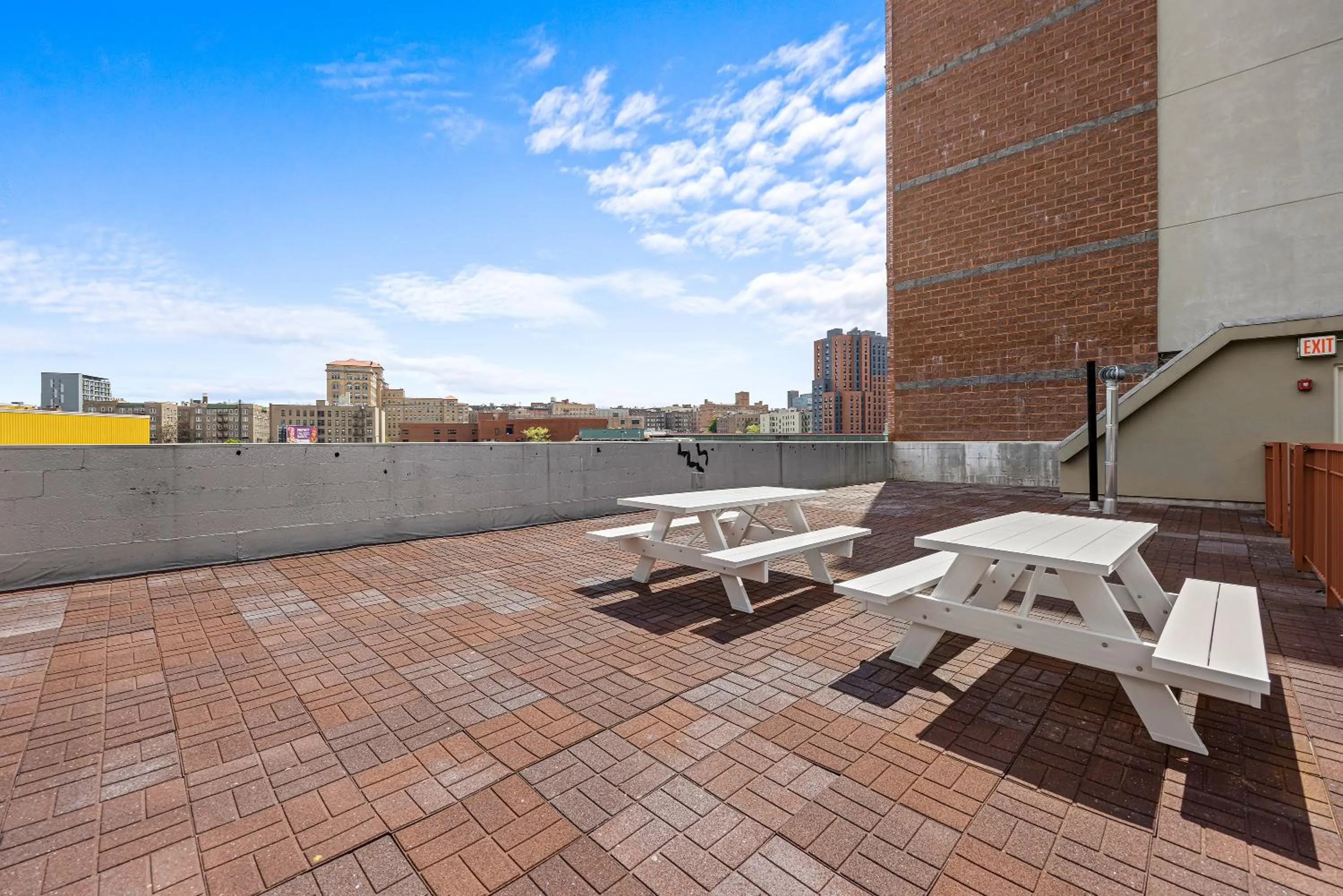 Balcony/Terrace in Highbridge Hotel