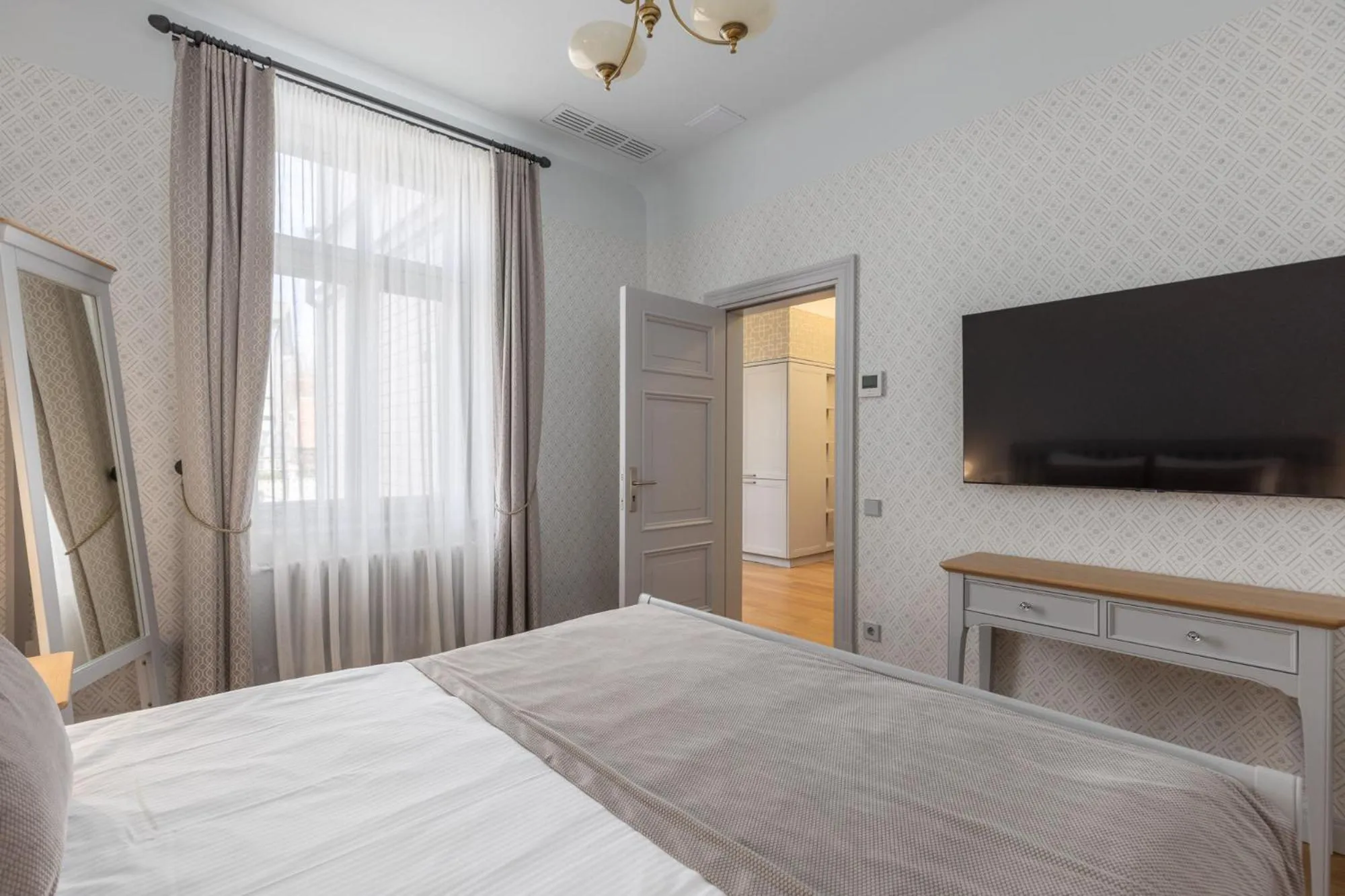 Bed in Roze Kūrmājas Residence