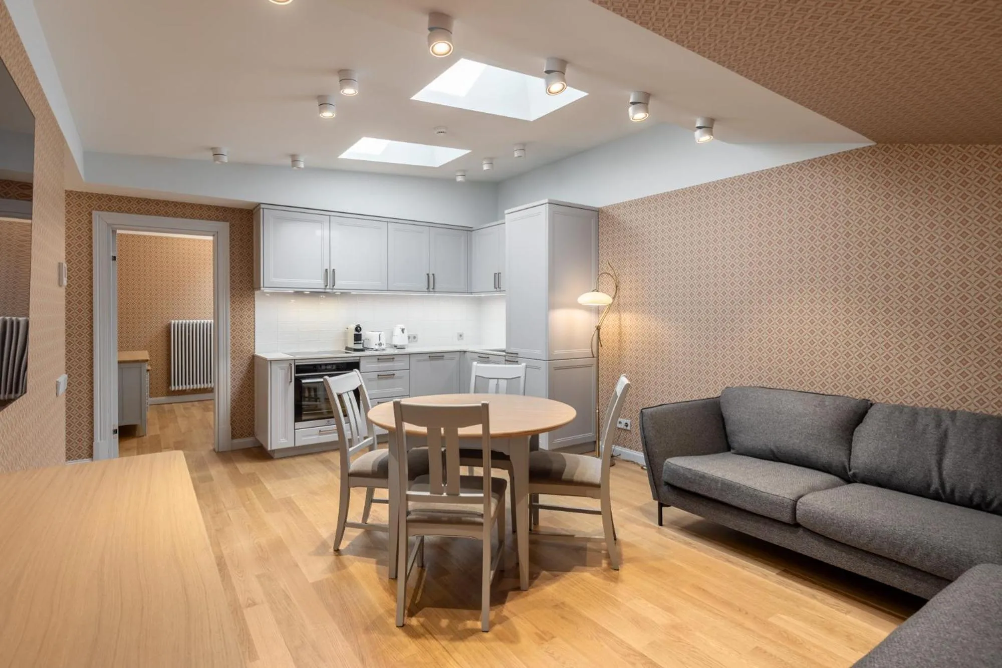 Roze Kūrmājas Residence