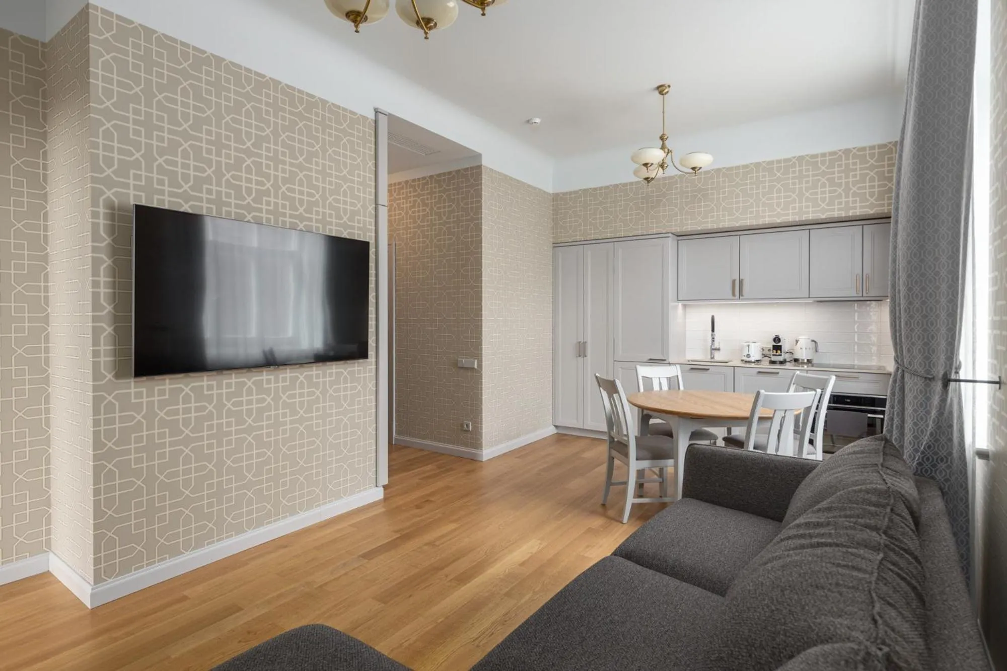 Roze Kūrmājas Residence