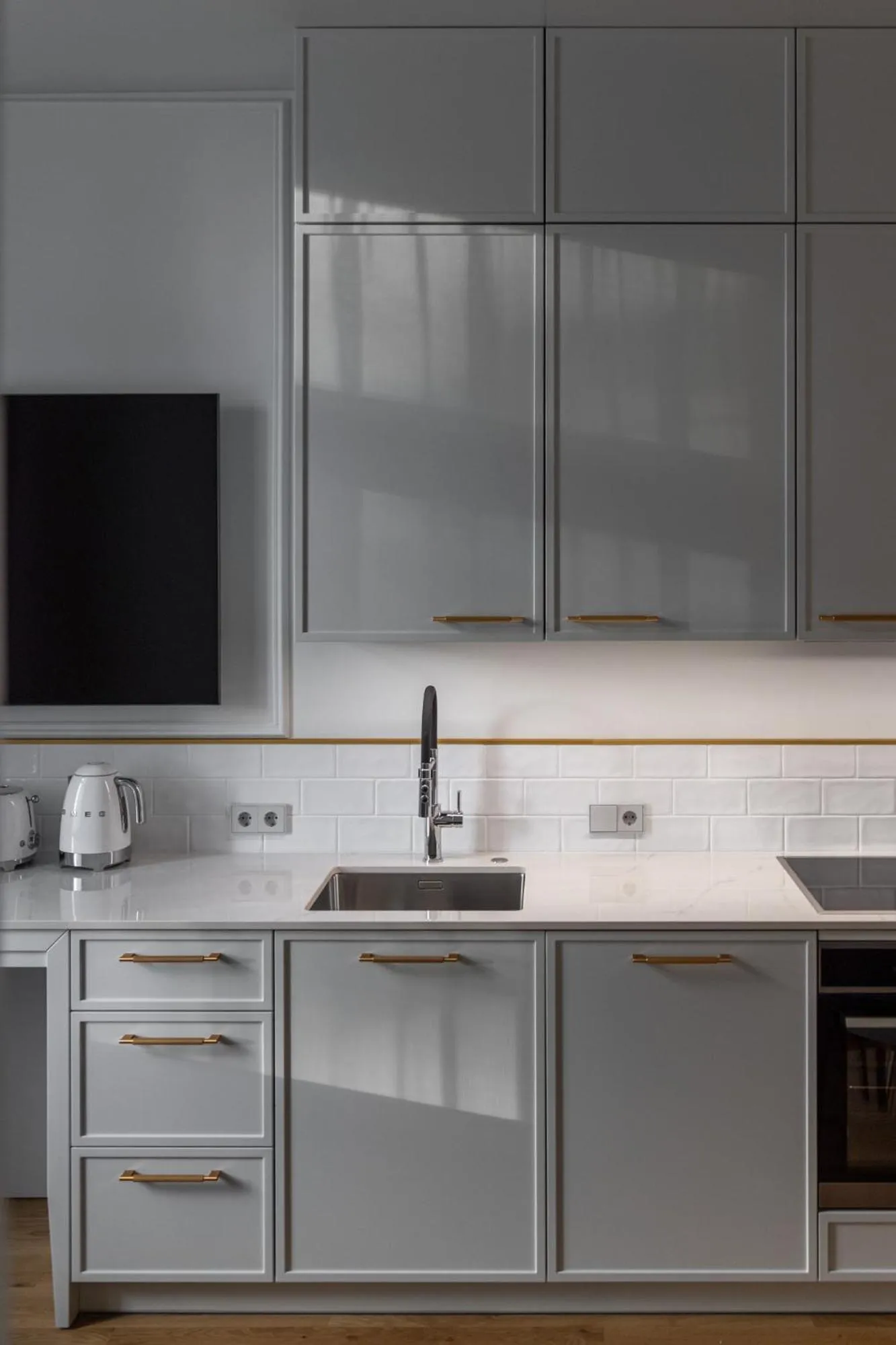 Roze Center Apartments