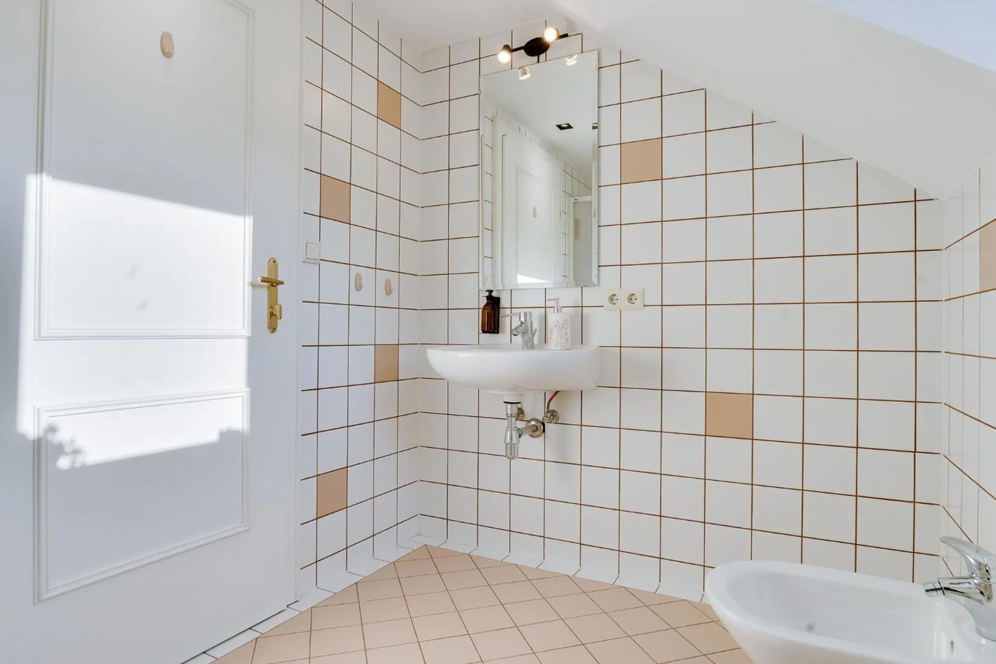 Toilet in Atik Hotel Vienna