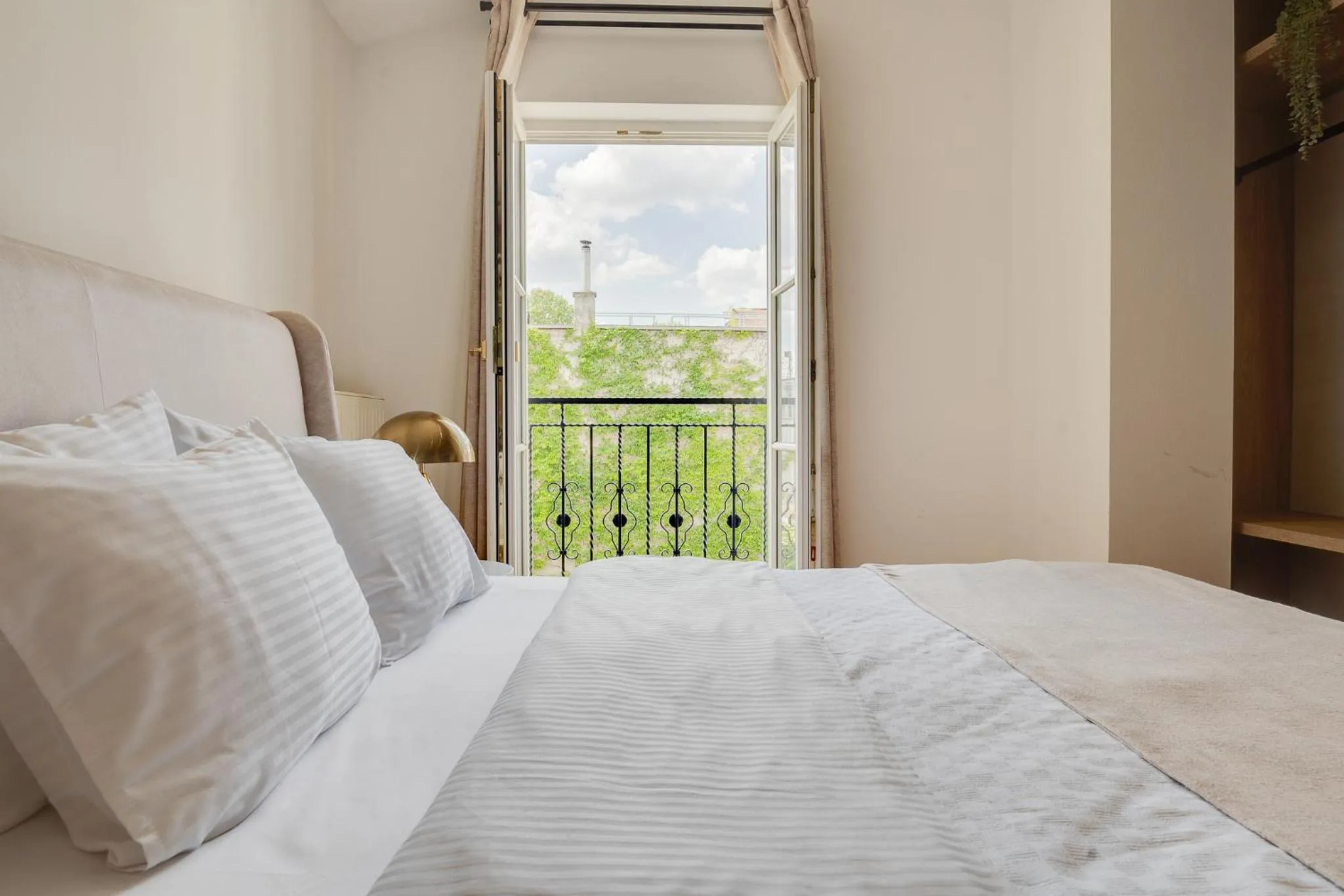 Bed in Atik Hotel Vienna