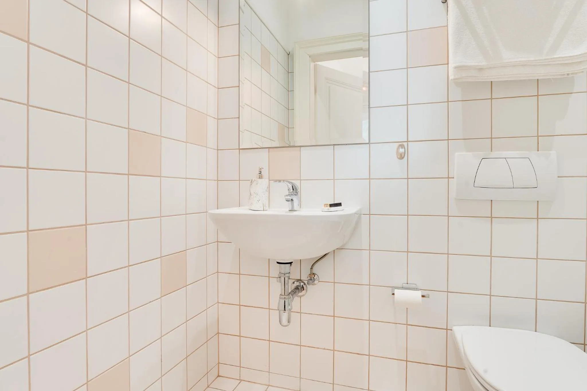 Shower in Atik Hotel Vienna