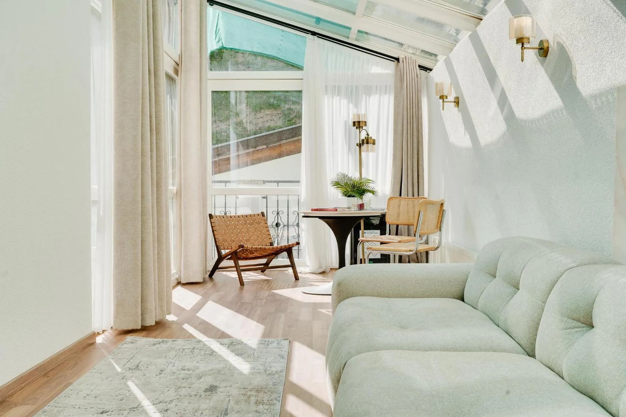 Spring in Atik Hotel Vienna