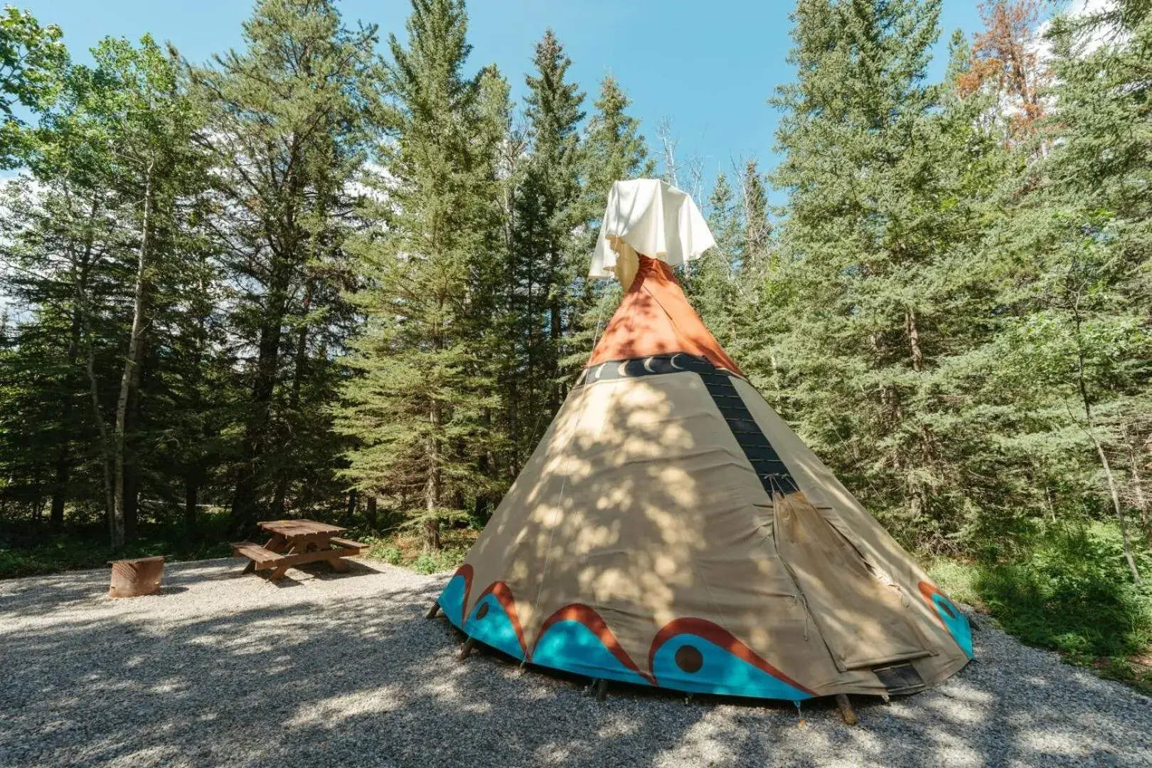 Family Tepee (walk-in) in Sundance By Basecamp Family Tepee (walk-in) in Sundance By Basecamp