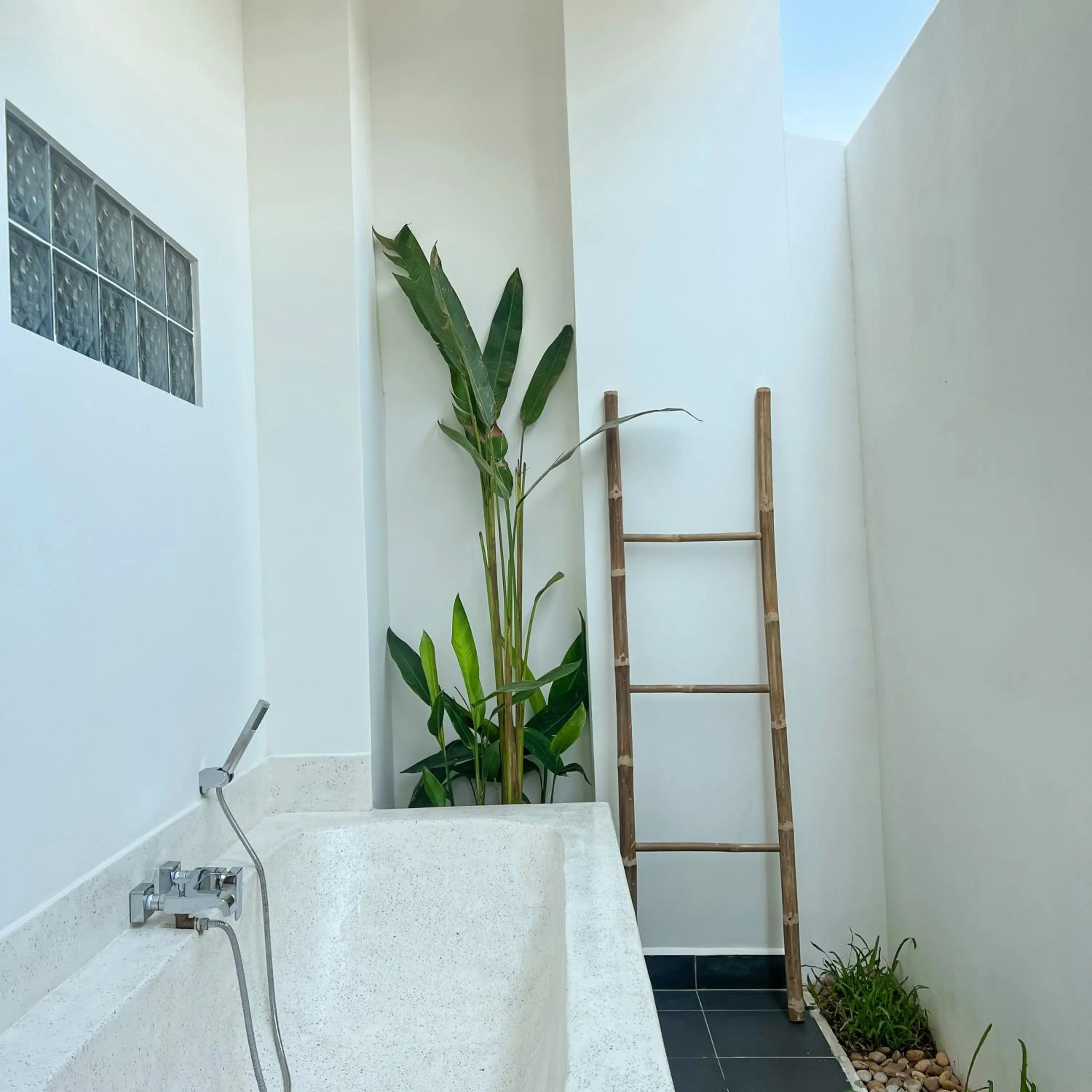 Emerald Residence Kampot